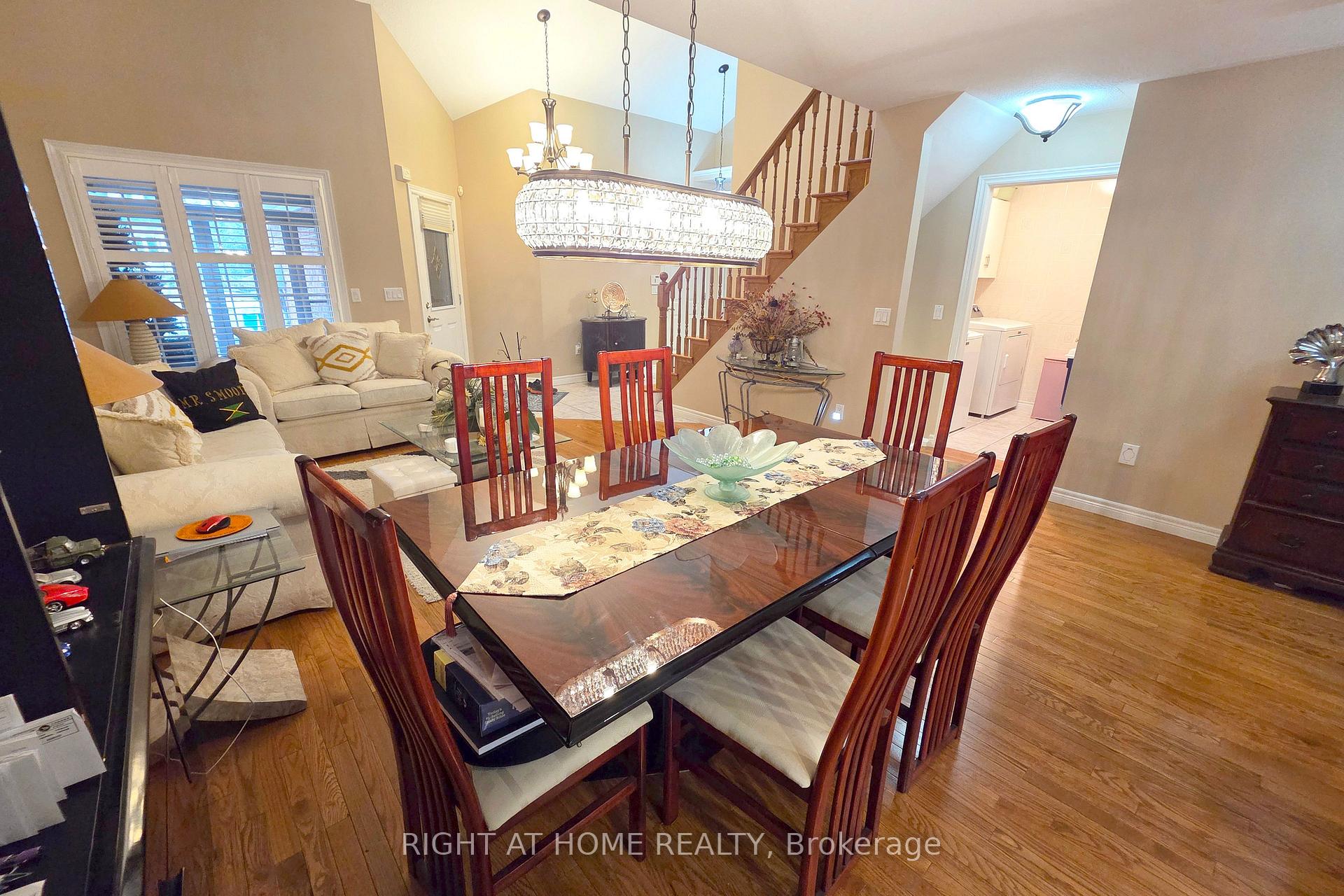 Photo 8 of 174 Riverwalk Place, Guelph/Eramosa, Rockwood — HOMEH