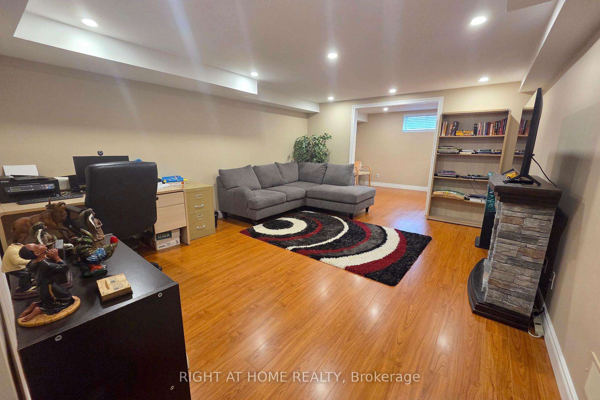Photo 33 of 174 Riverwalk Place, Guelph/Eramosa, Rockwood — HOMEH