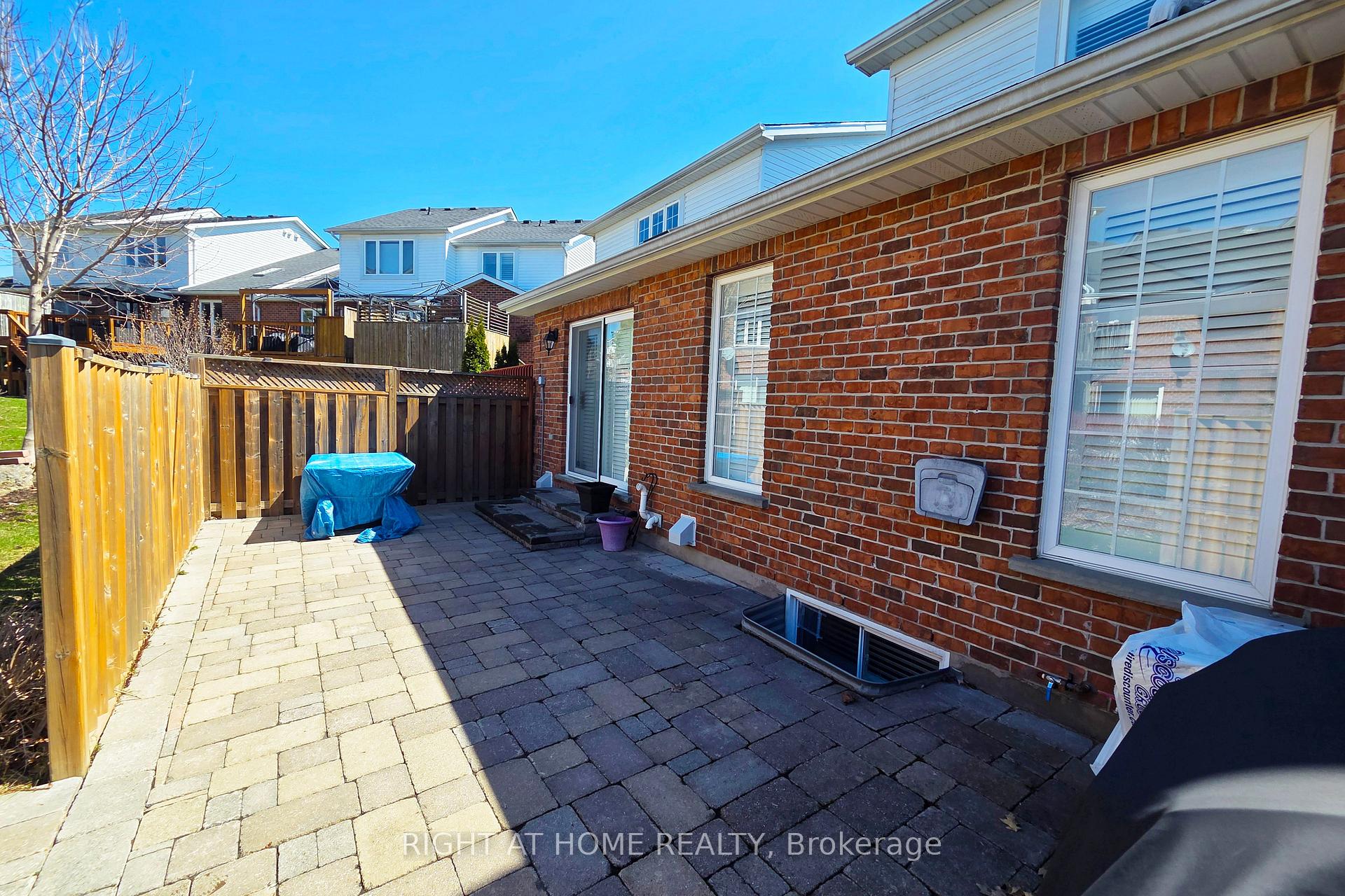 Photo 41 of 174 Riverwalk Place, Guelph/Eramosa, Rockwood — HOMEH