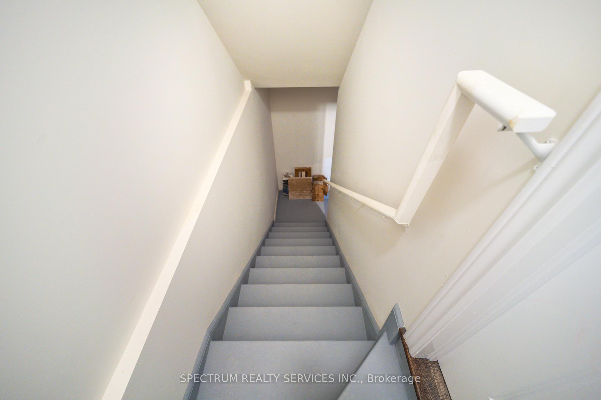 Photo 16 of 19 Chapman Road, Brant, Paris — HOMEH