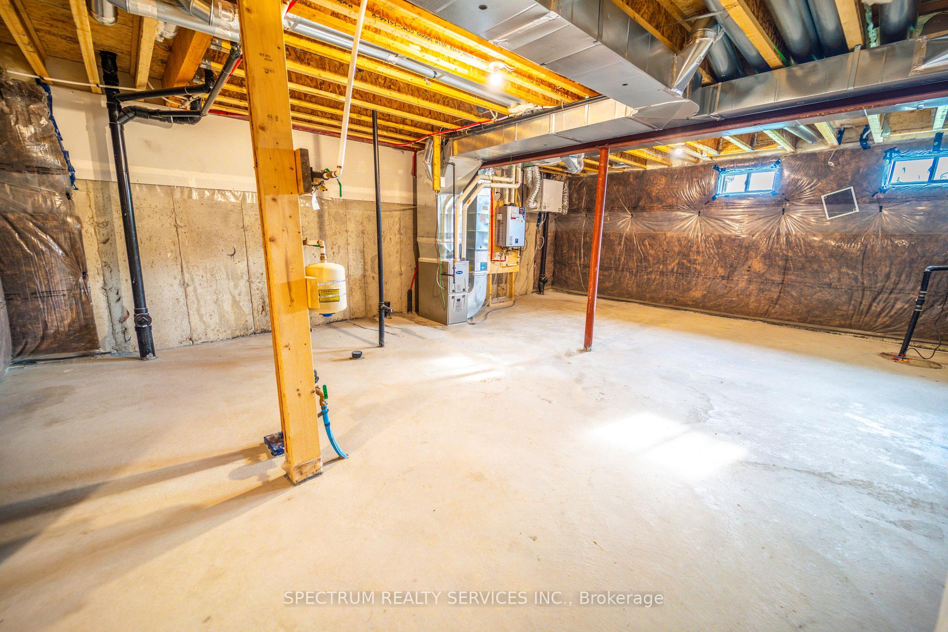 Photo 17 of 19 Chapman Road, Brant, Paris — HOMEH