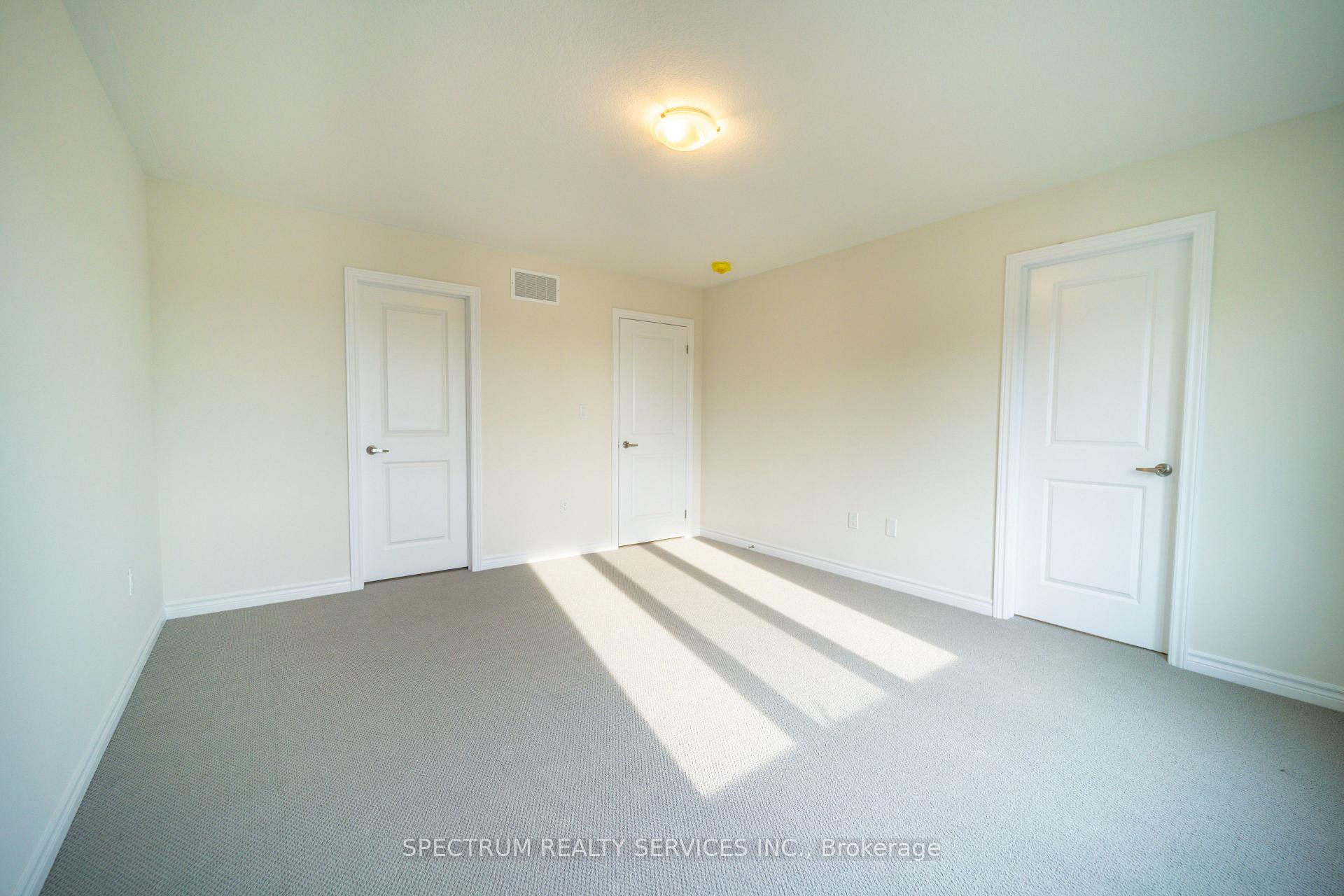Photo 27 of 19 Chapman Road, Brant, Paris — HOMEH