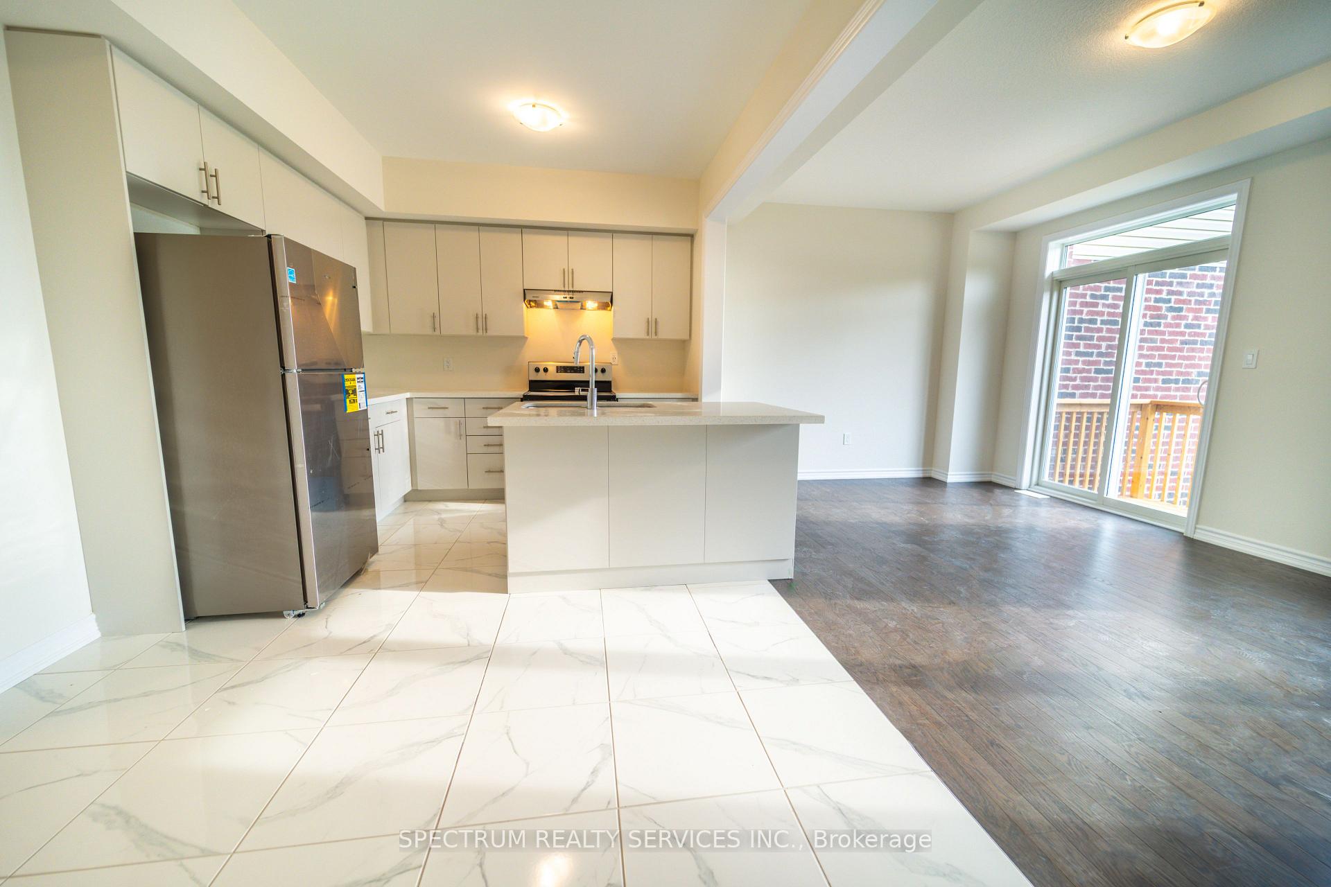 Photo 34 of 19 Chapman Road, Brant, Paris — HOMEH