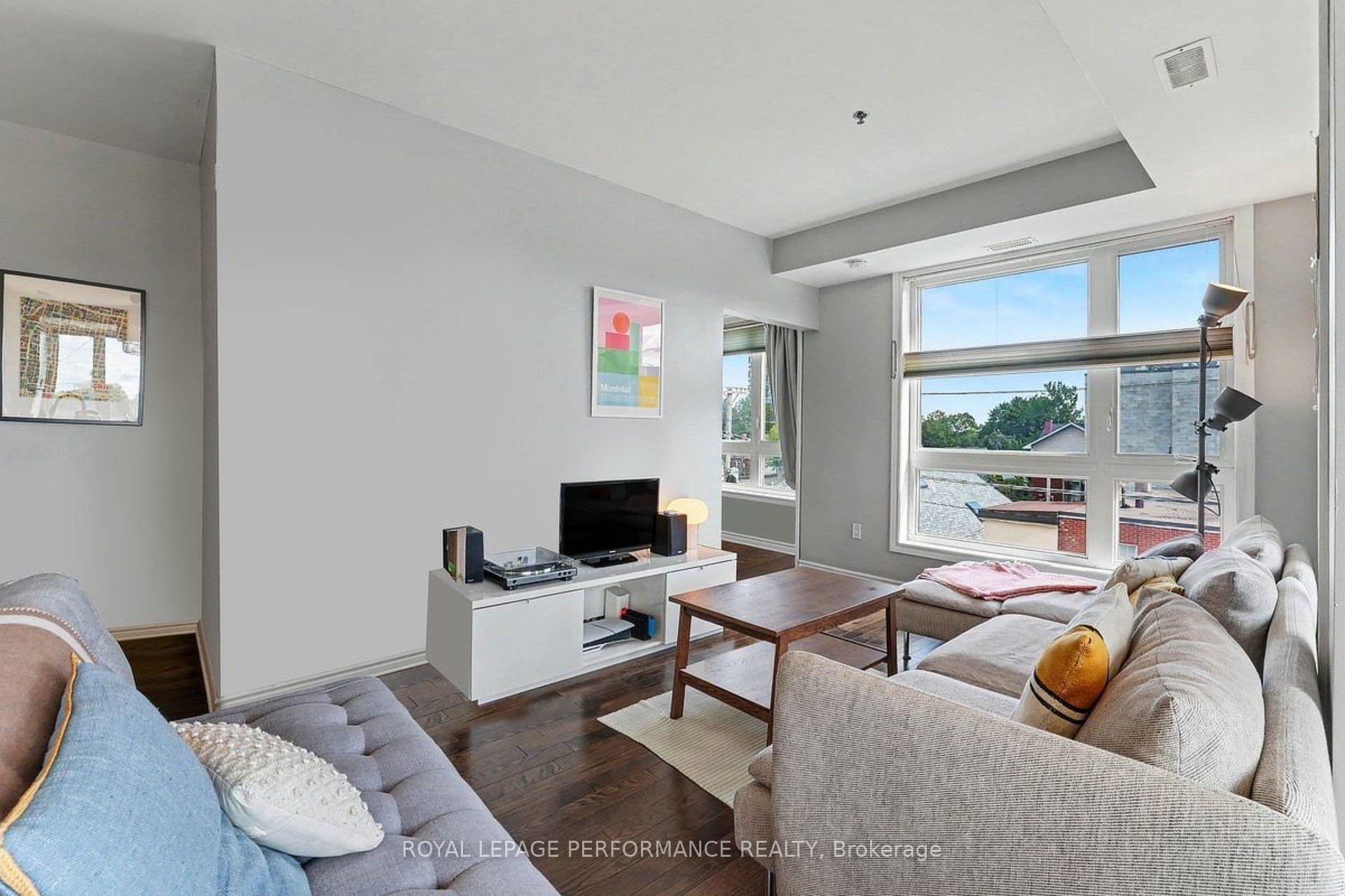 Photo 3 of Unit 417, 429 Kent Street, Ottawa, Ottawa Centre — HOMEH