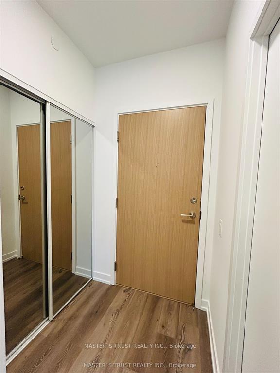 Photo 10 of Unit 2007, 395 Square One Drive, Mississauga, City Centre — HOMEH