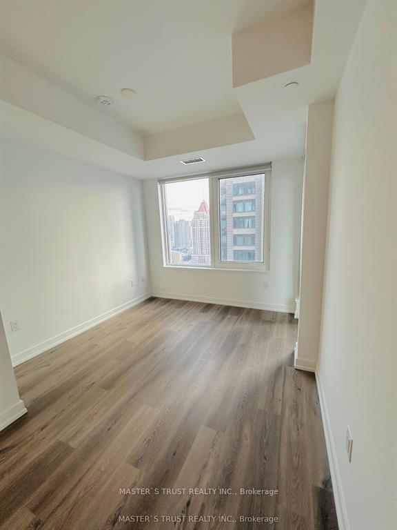 Photo 14 of Unit 2007, 395 Square One Drive, Mississauga, City Centre — HOMEH