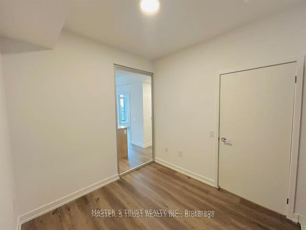 Photo 15 of Unit 2007, 395 Square One Drive, Mississauga, City Centre — HOMEH