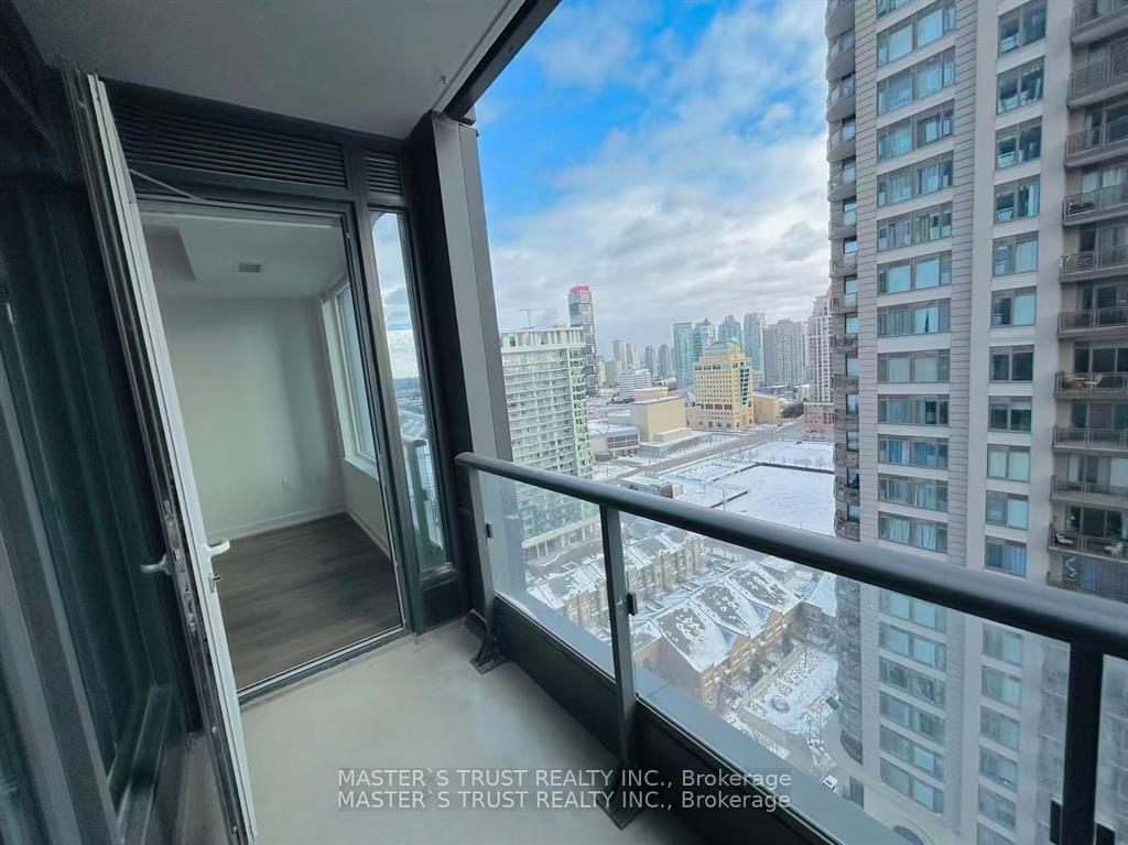 Photo 20 of Unit 2007, 395 Square One Drive, Mississauga, City Centre — HOMEH