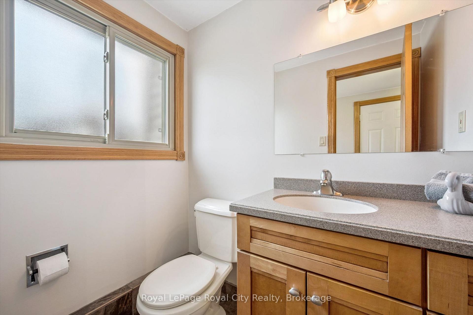 Photo 17 of 9 Skye Place, Guelph, Dovercliffe Park/Old University — HOMEH