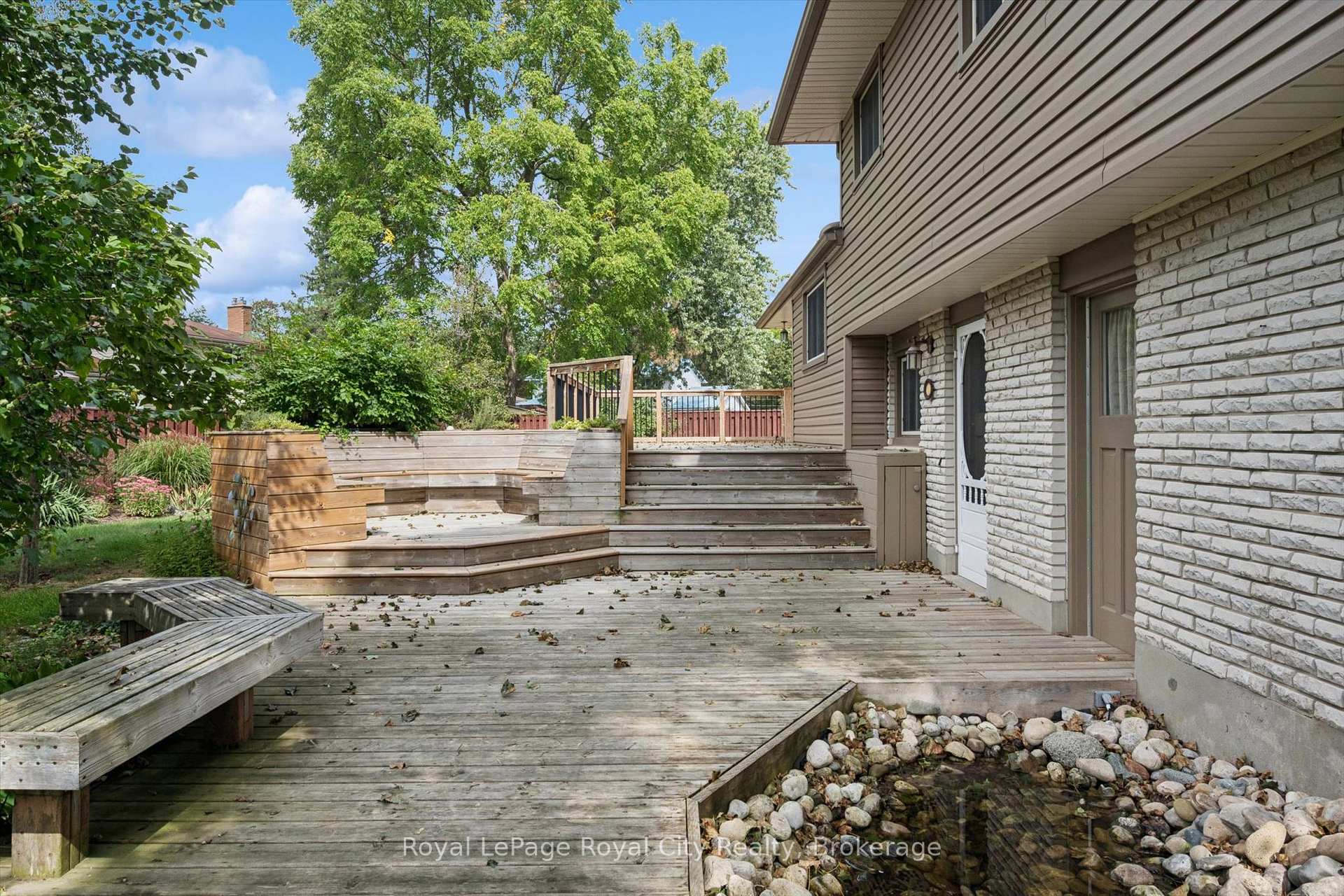 Photo 21 of 9 Skye Place, Guelph, Dovercliffe Park/Old University — HOMEH