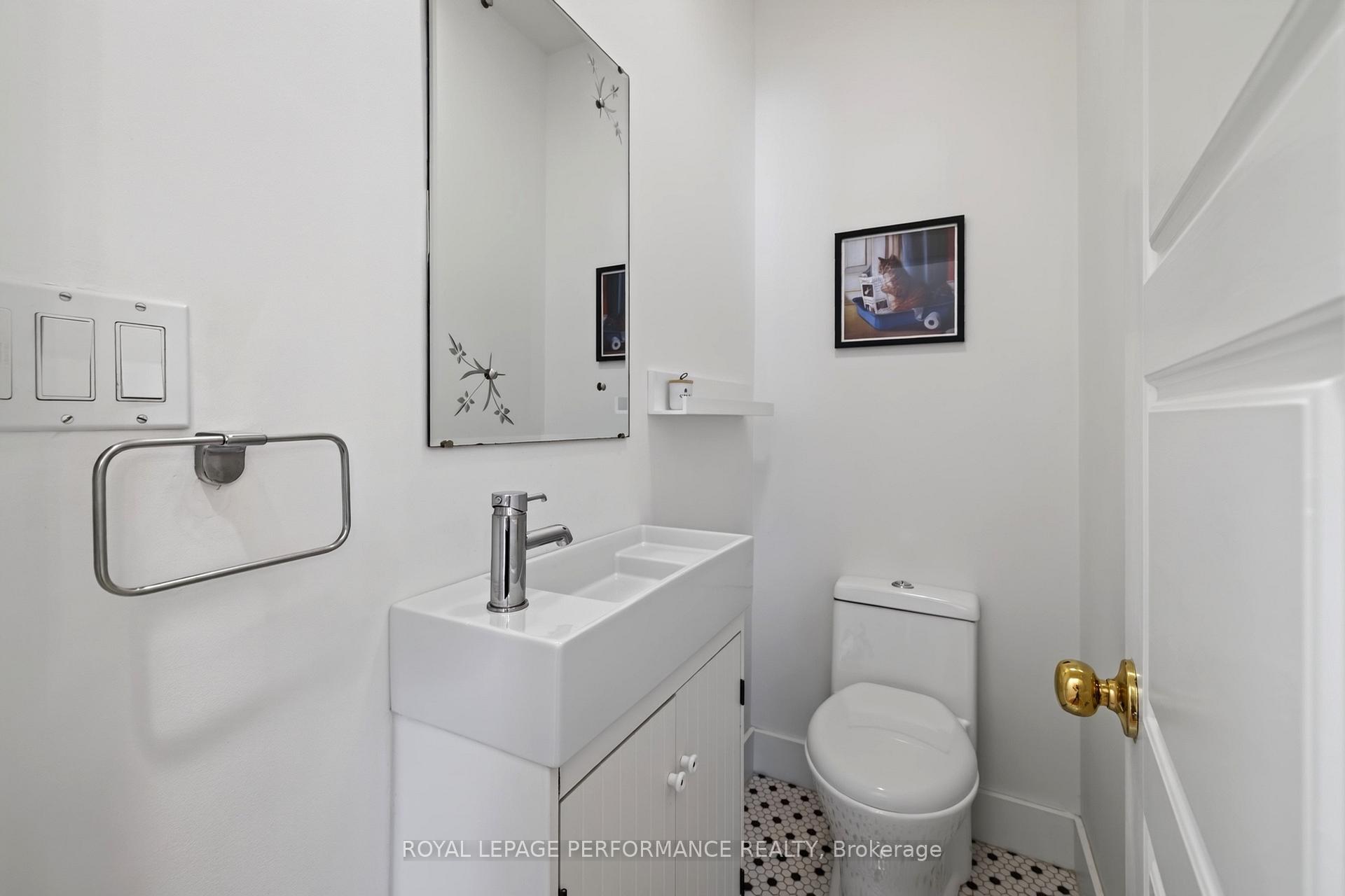 Photo 19 of 72 Springfield Road, Ottawa, Lindenlea — HOMEH