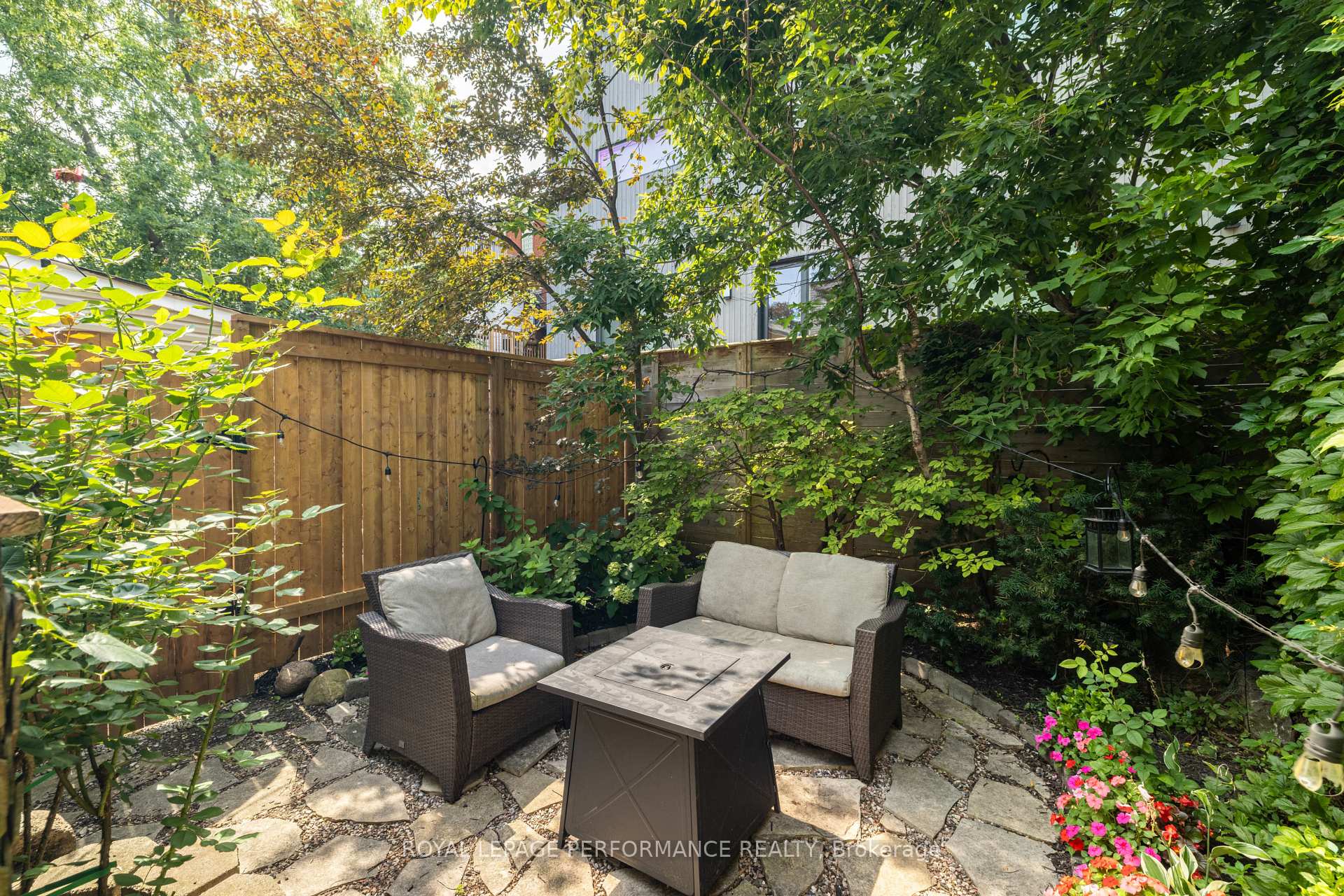 Photo 38 of 72 Springfield Road, Ottawa, Lindenlea — HOMEH