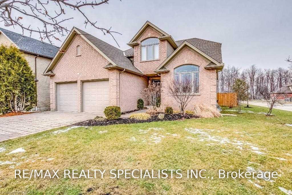 Front of 404 South Carriage Way