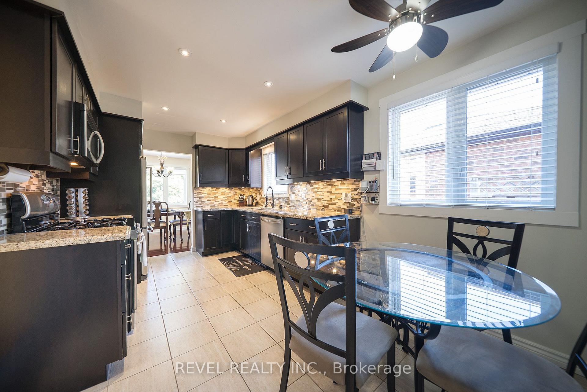 Photo 11 of 15 Fox Run, Brantford, Greenbrier — HOMEH