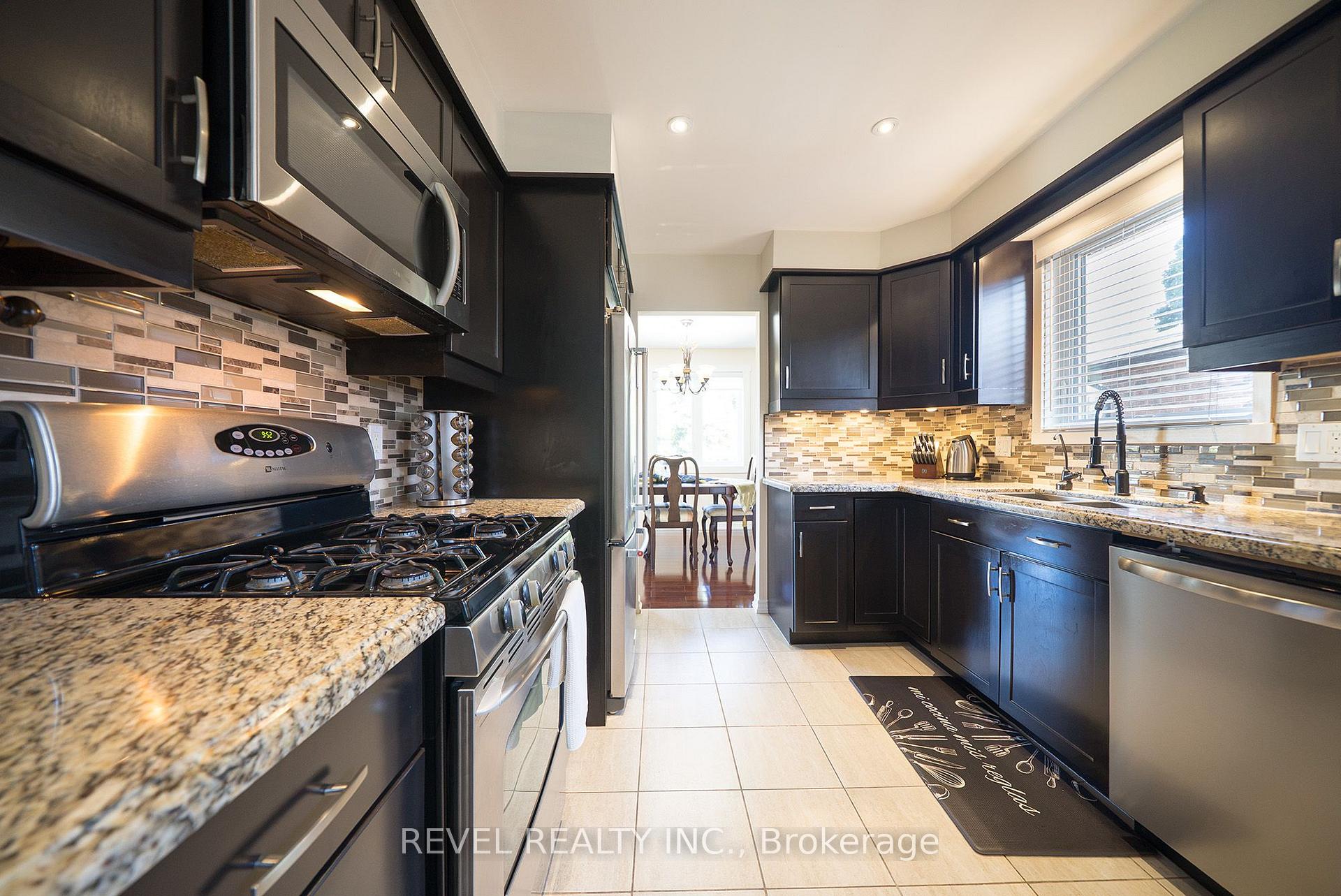 Photo 12 of 15 Fox Run, Brantford, Greenbrier — HOMEH