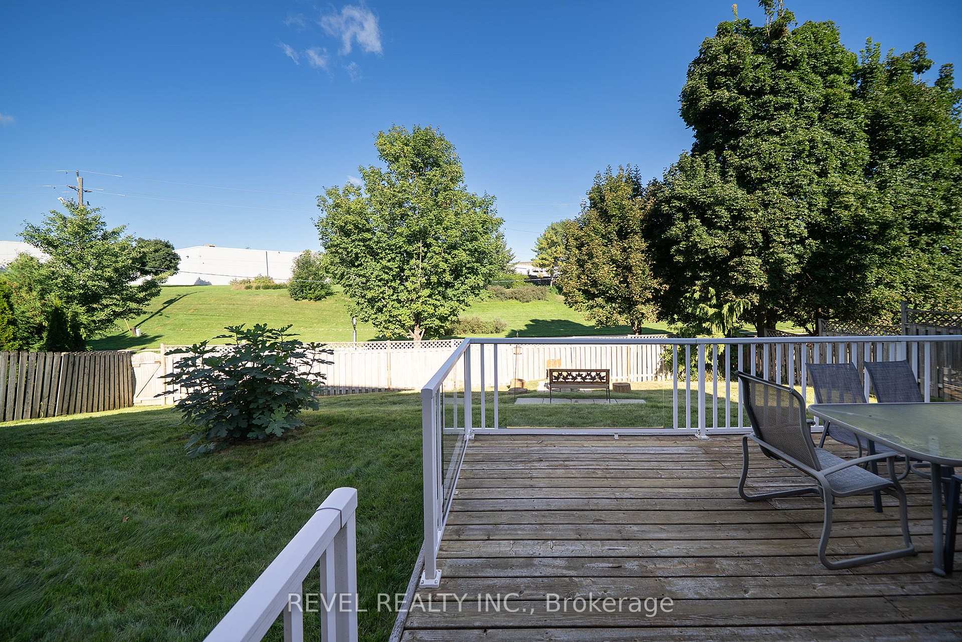 Photo 30 of 15 Fox Run, Brantford, Greenbrier — HOMEH