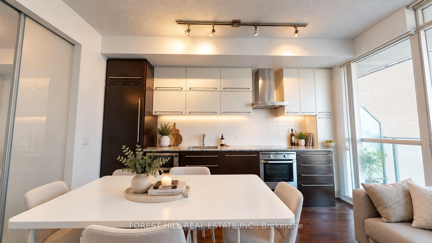 Photo 8 of Unit 1109, 770 Bay Street, Toronto, Bay Street Corridor — HOMEH