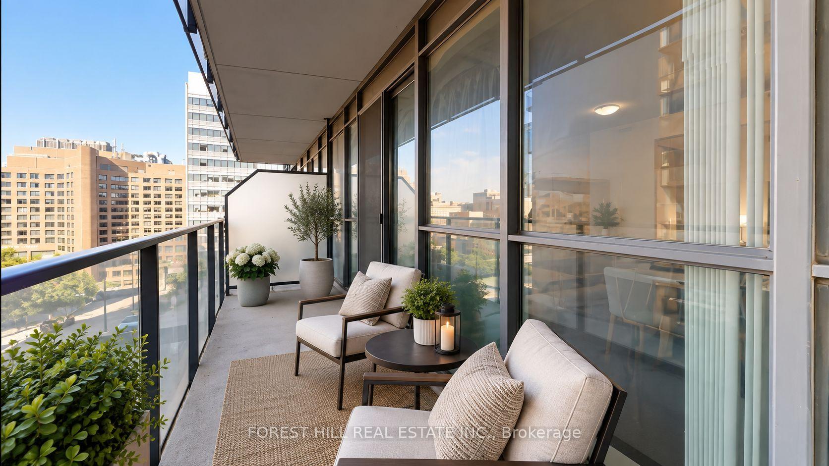 Photo 13 of Unit 1109, 770 Bay Street, Toronto, Bay Street Corridor — HOMEH