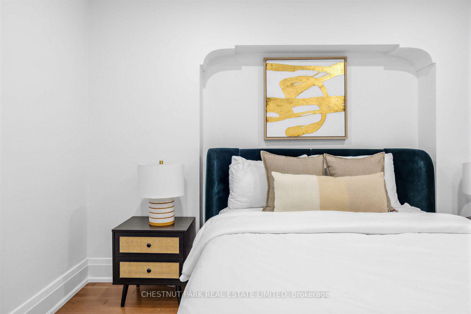 Photo 18 of 178 Hanna Road, Toronto, Leaside — HOMEH