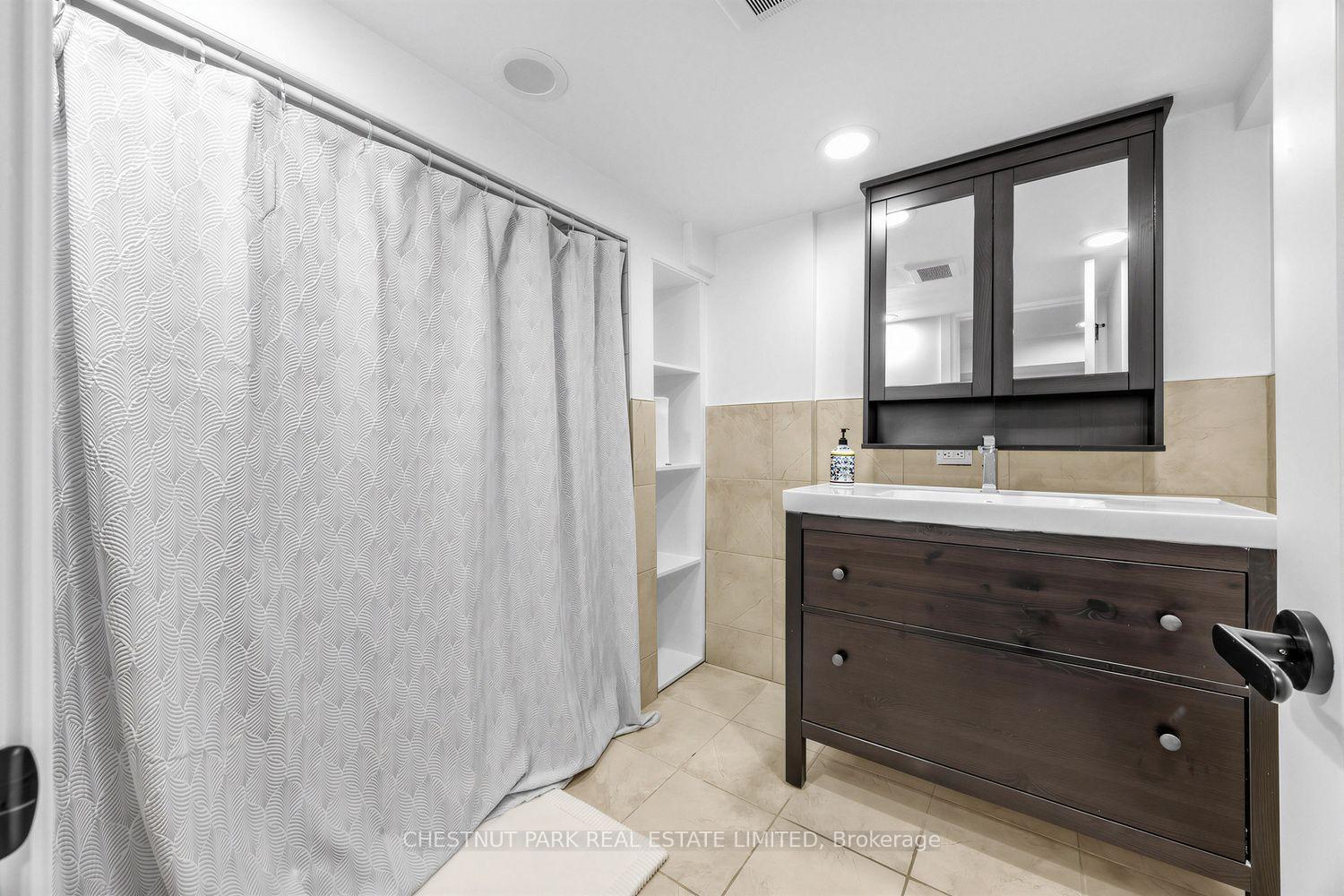 Photo 26 of 178 Hanna Road, Toronto, Leaside — HOMEH