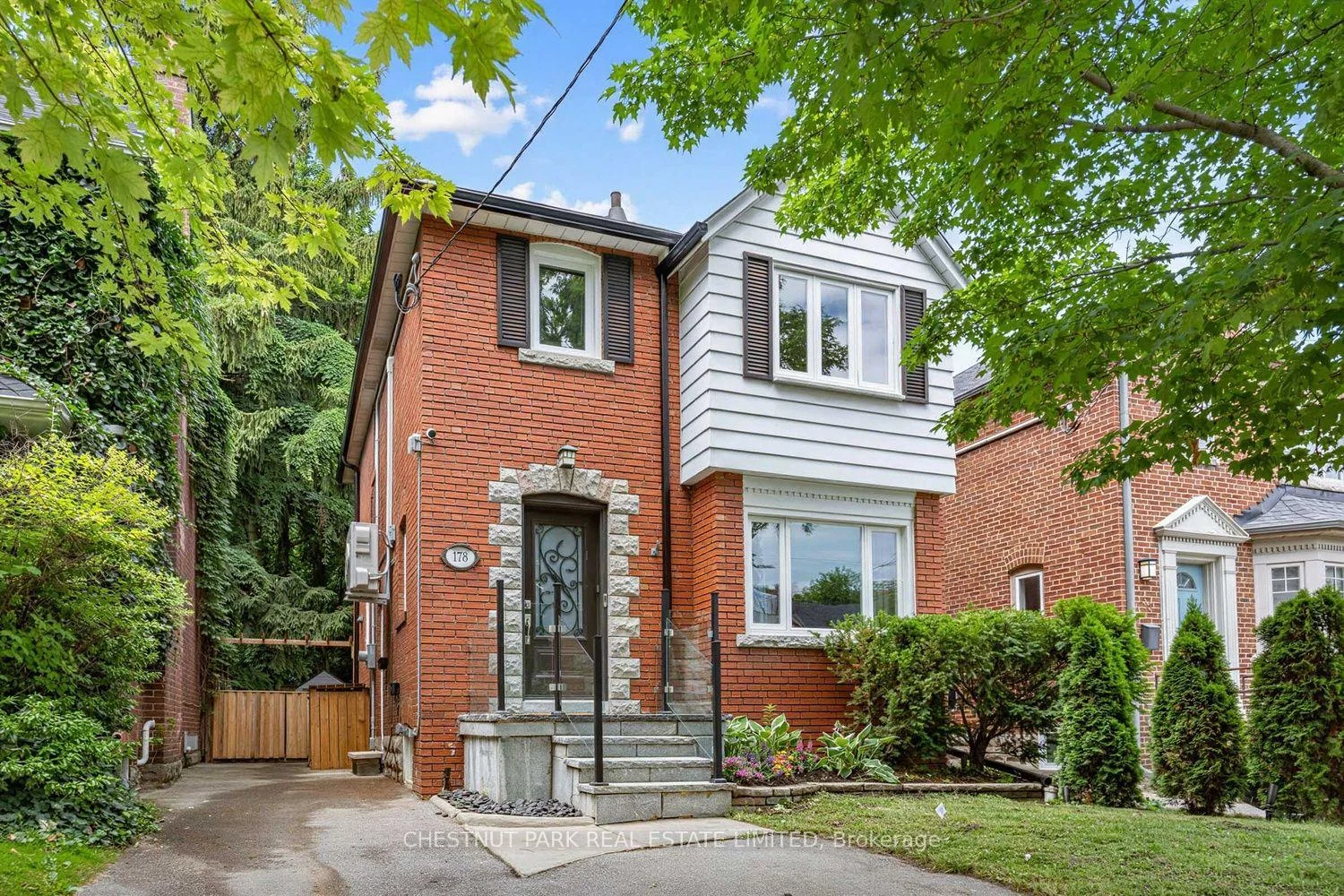 Photo 2 of 178 Hanna Road, Toronto, Leaside — HOMEH