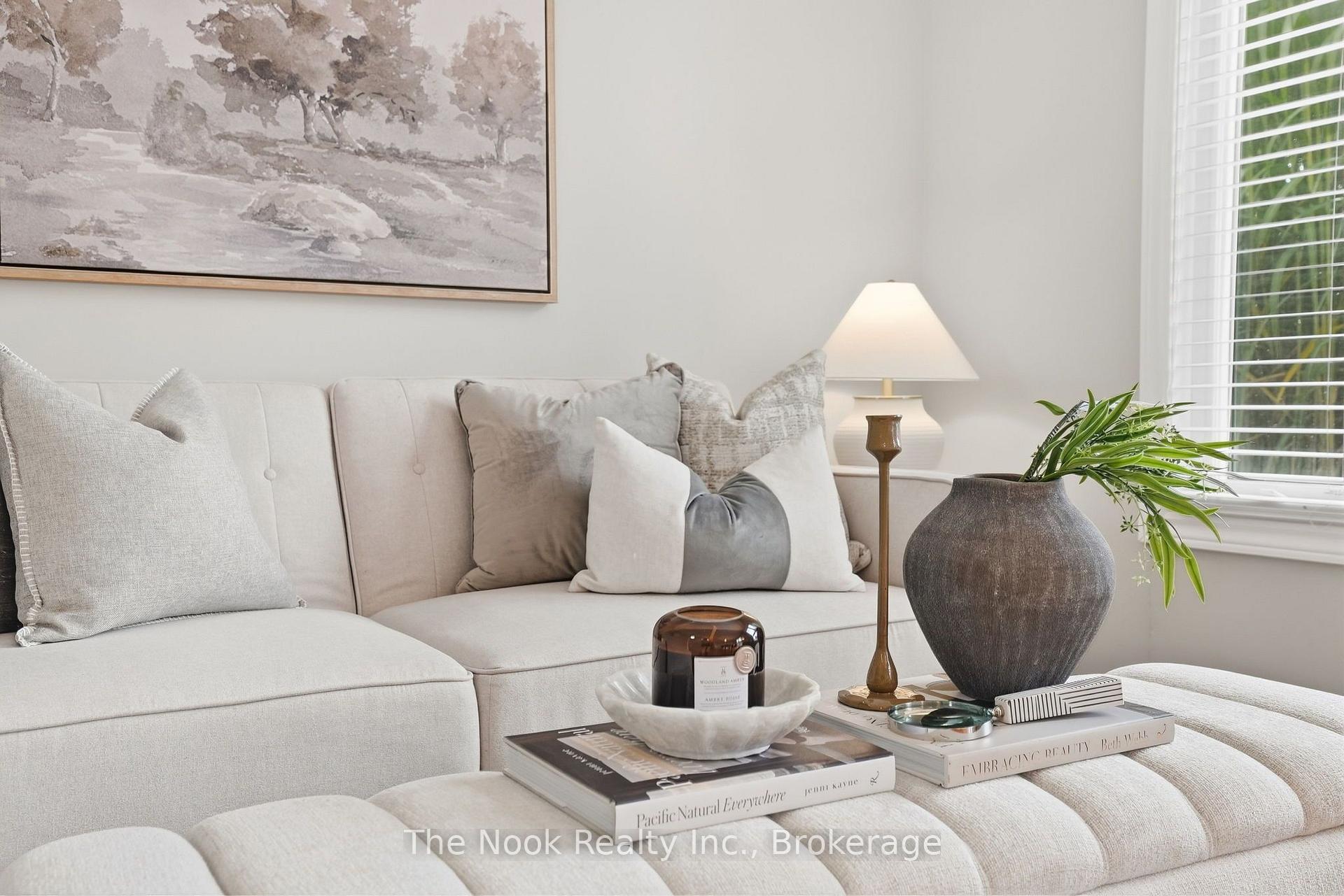 Photo 9 of 16 Kershaw Street, Clarington, Bowmanville — HOMEH