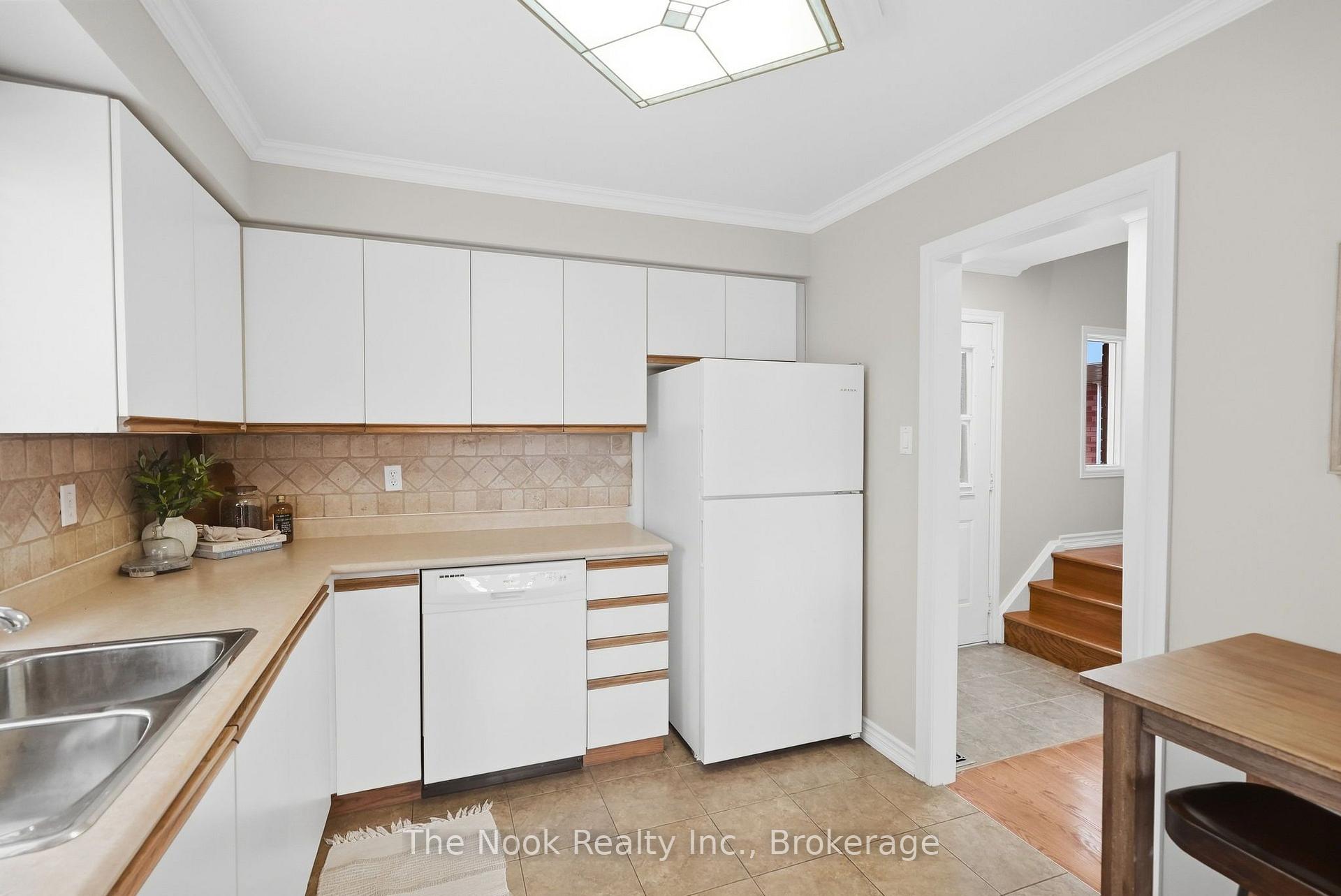 Photo 19 of 16 Kershaw Street, Clarington, Bowmanville — HOMEH