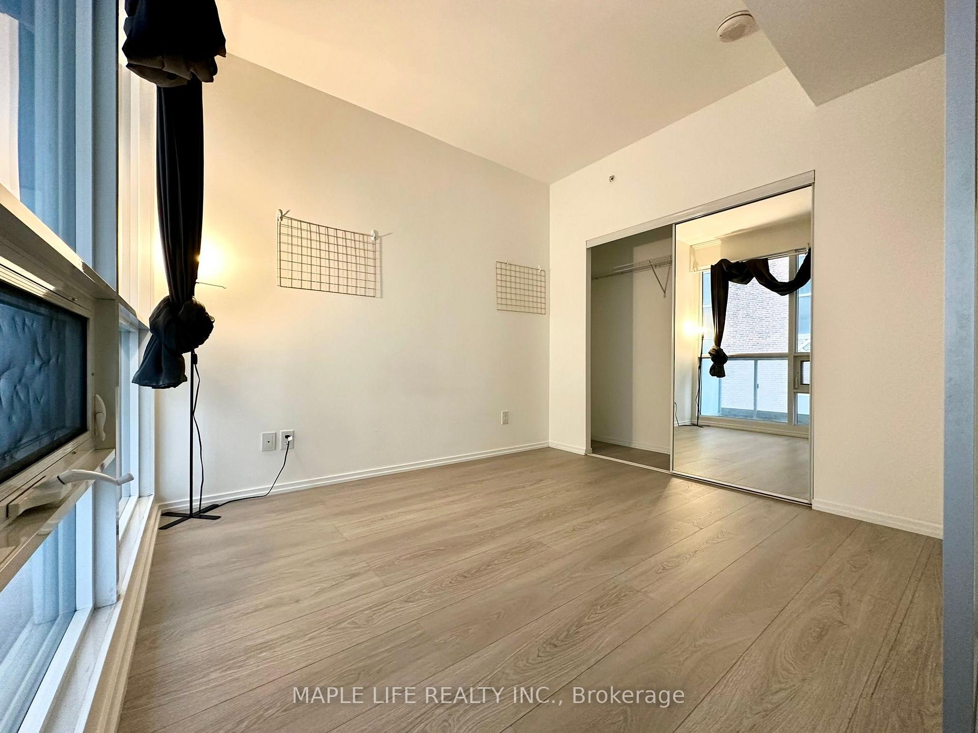 Photo 10 of Unit 1707, 70 Temperance Street, Toronto, Bay Street Corridor — HOMEH
