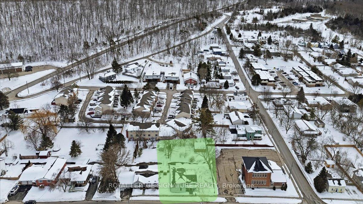 Photo 33 of 42 York Street, Prince Edward County, Picton Ward — HOMEH