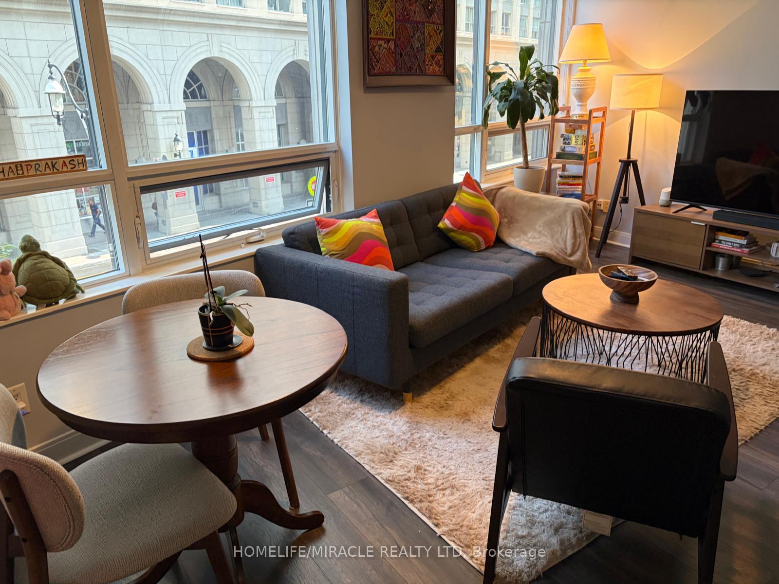 Photo 7 of Unit 202W, 1 scott Street, Toronto, Waterfront Communities — HOMEH