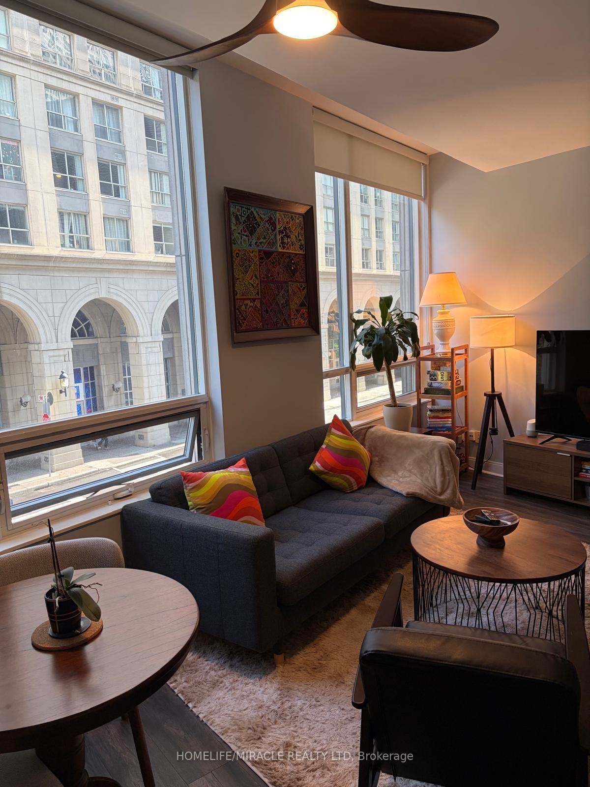 Photo 9 of Unit 202W, 1 scott Street, Toronto, Waterfront Communities — HOMEH
