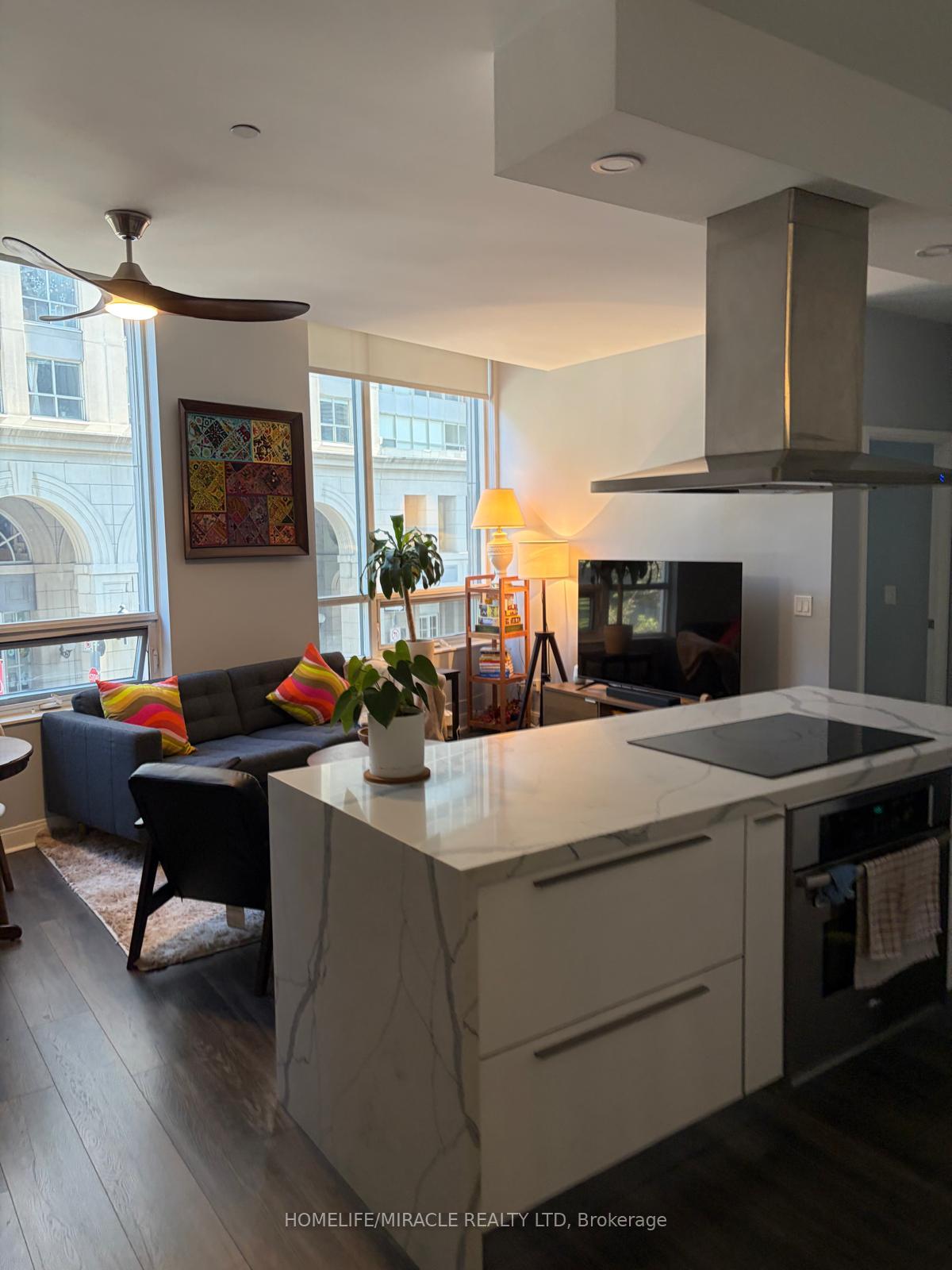 Photo 25 of Unit 202W, 1 scott Street, Toronto, Waterfront Communities — HOMEH