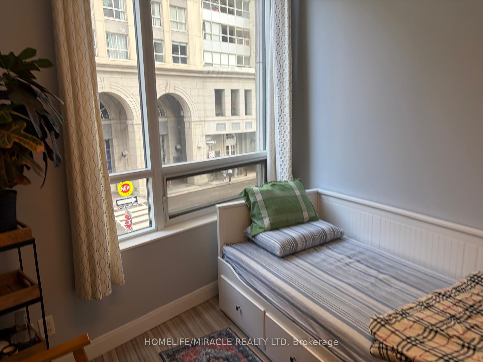 Photo 33 of Unit 202W, 1 scott Street, Toronto, Waterfront Communities — HOMEH