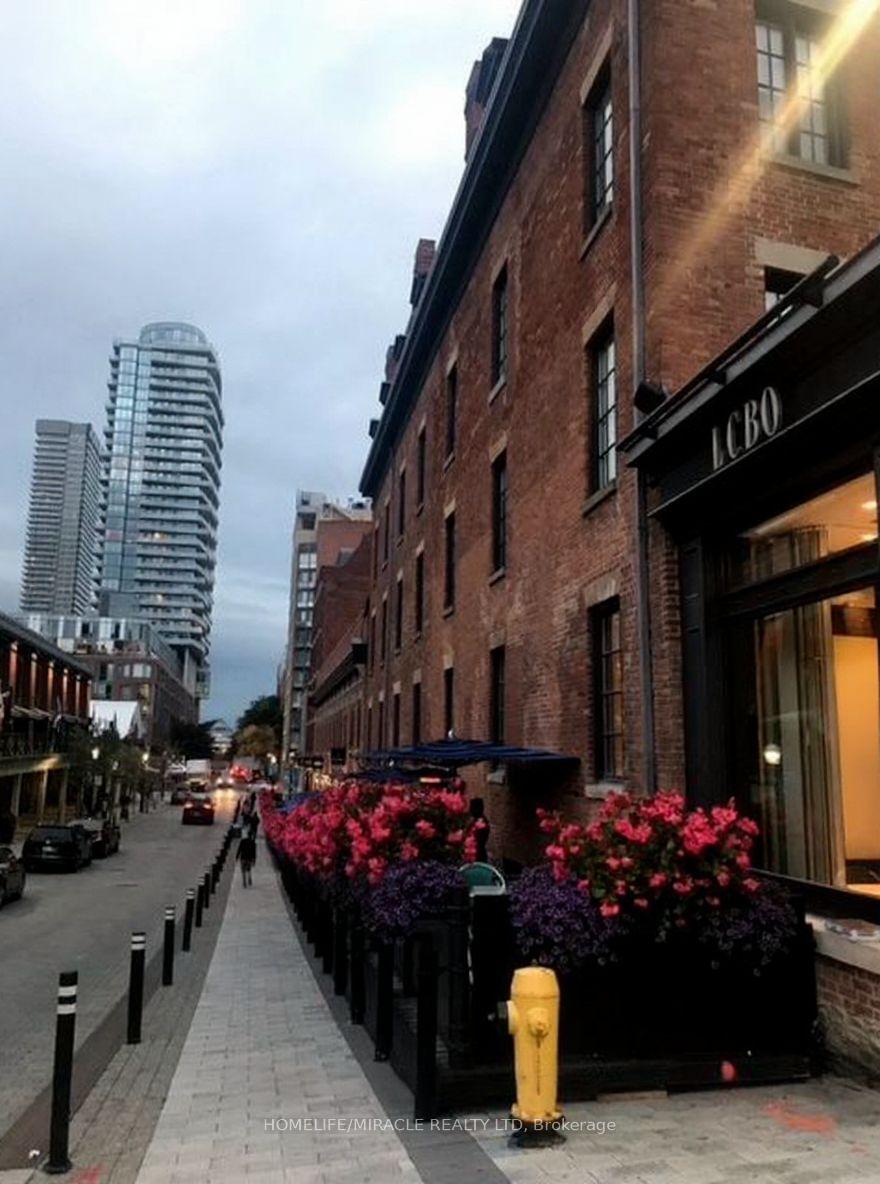 Photo 44 of Unit 202W, 1 scott Street, Toronto, Waterfront Communities — HOMEH