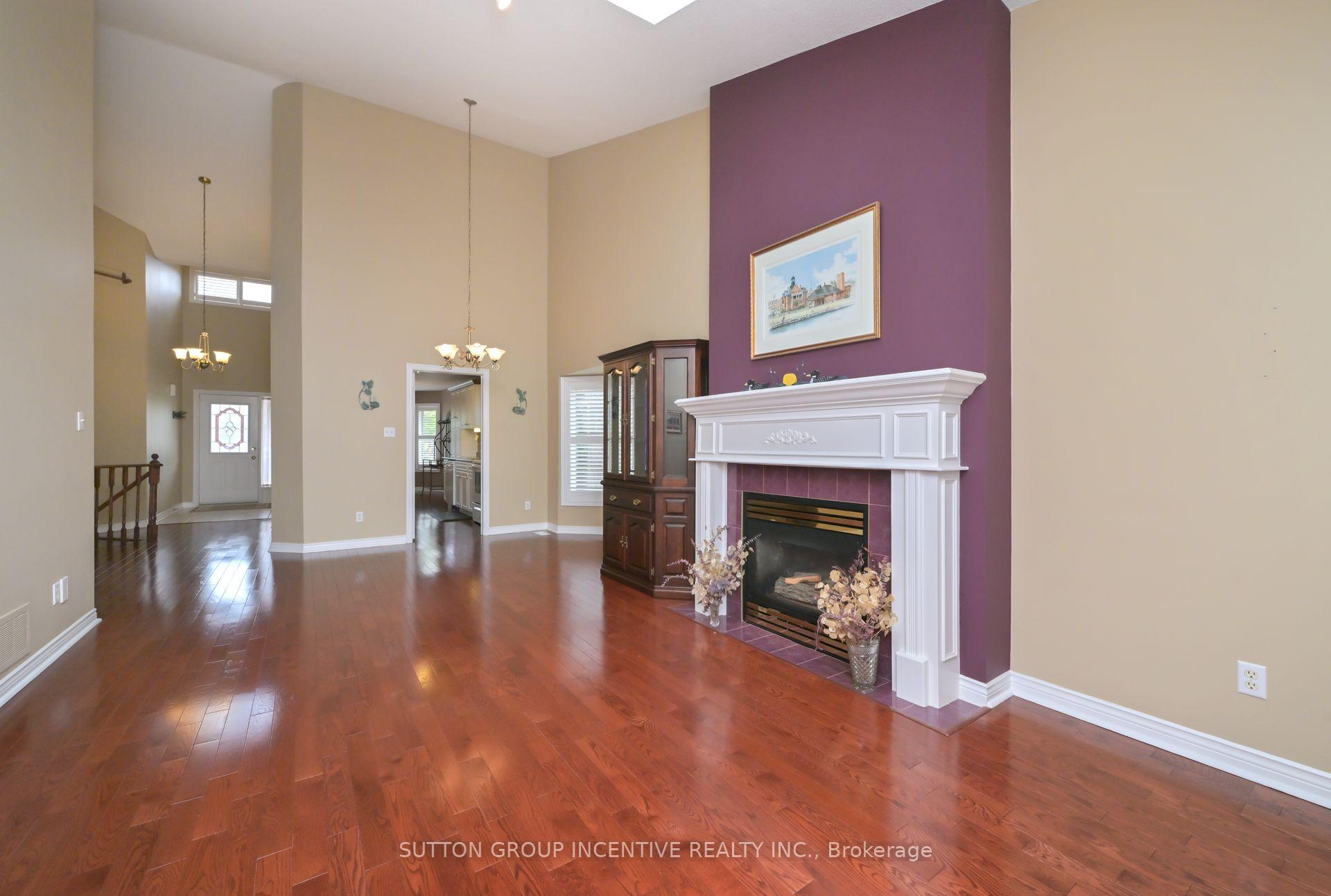 Photo 15 of 4 Belair Place, New Tecumseth, Rural New Tecumseth — HOMEH