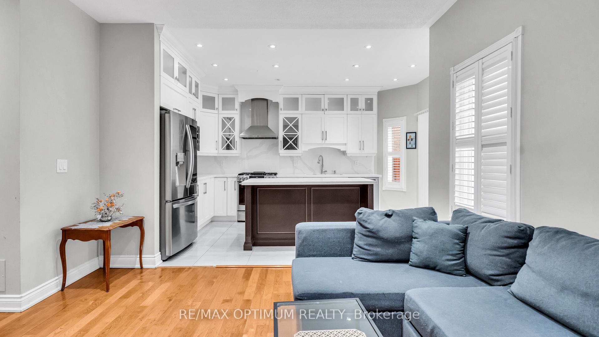 Photo 11 of 7181 Tabbyman Walk, Mississauga, Meadowvale Village — HOMEH