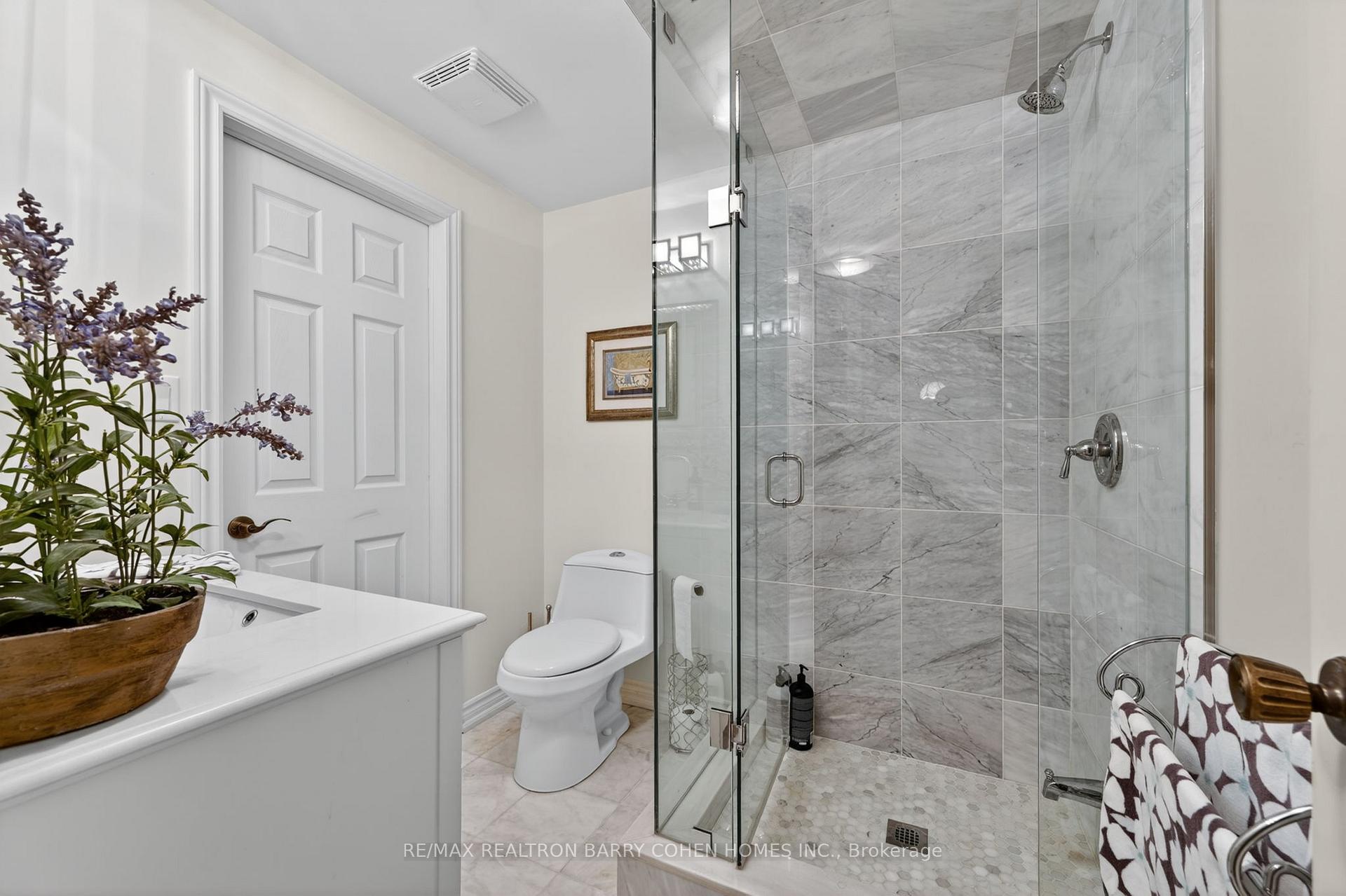 Photo 34 of 21 Fifeshire Road, North York, St. Andrew-Windfields — HOMEH