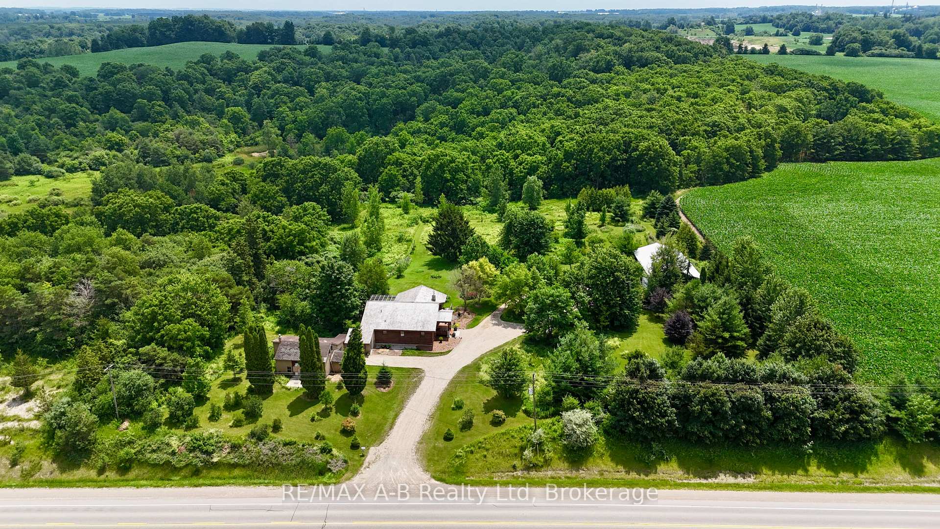 Photo 2 of 963550 Rd 96, Zorra, Harrington — HOMEH