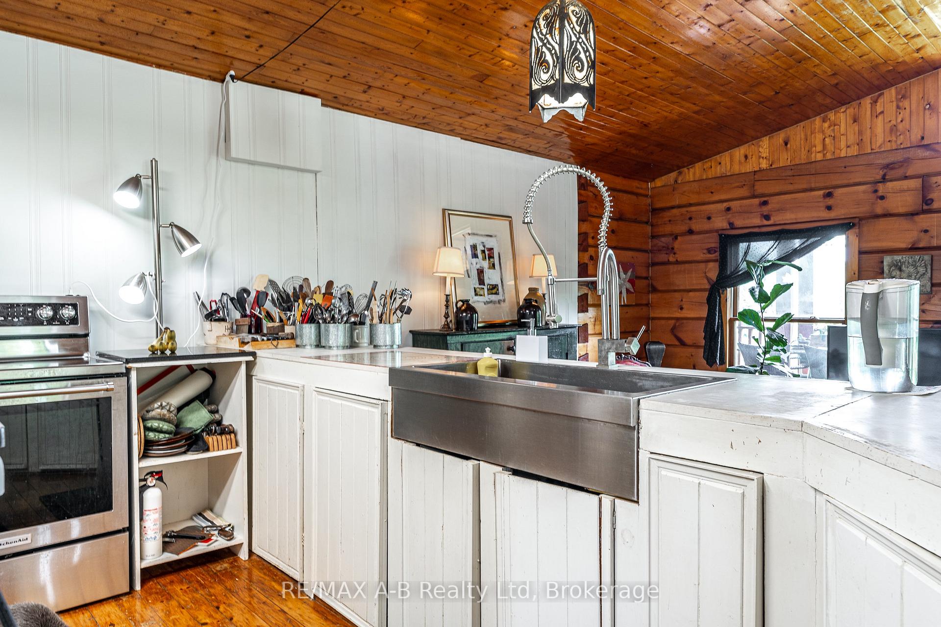 Photo 16 of 963550 Rd 96, Zorra, Harrington — HOMEH