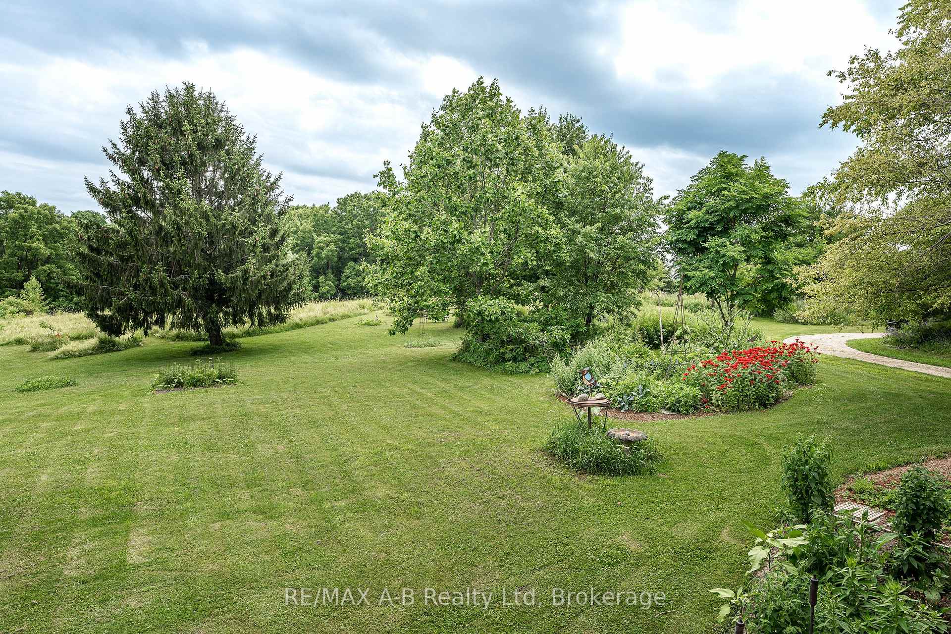 Photo 36 of 963550 Rd 96, Zorra, Harrington — HOMEH