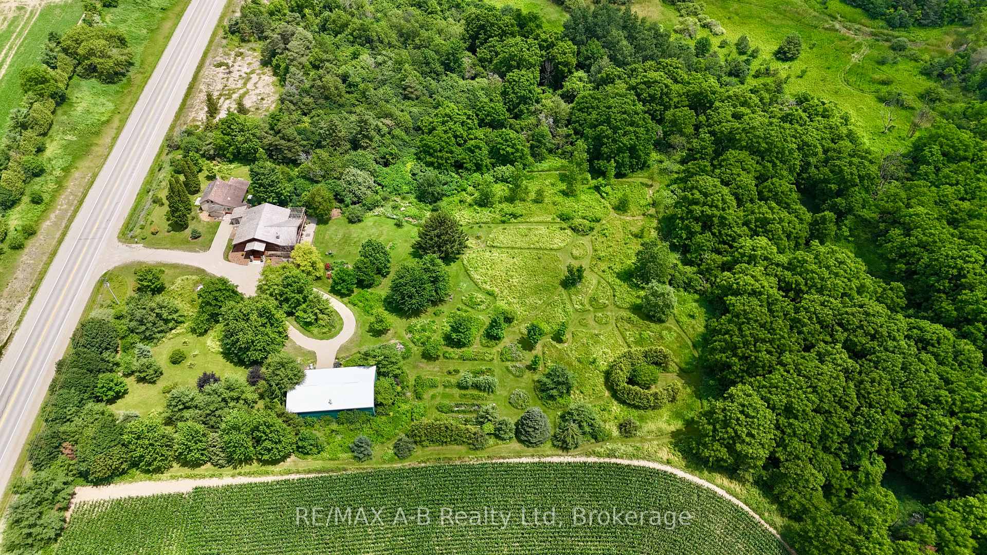 Photo 45 of 963550 Rd 96, Zorra, Harrington — HOMEH