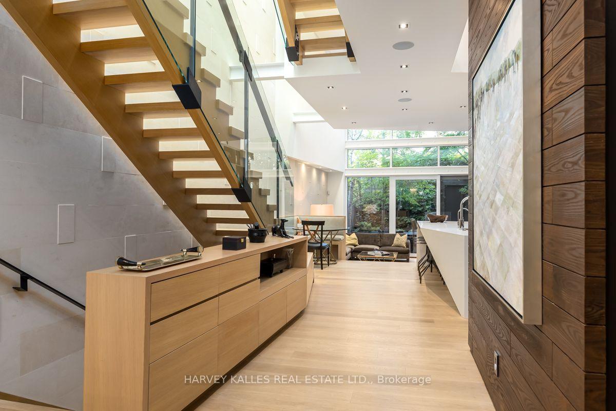 Photo 4 of 5 Relmar Road, Toronto, Forest Hill South — HOMEH