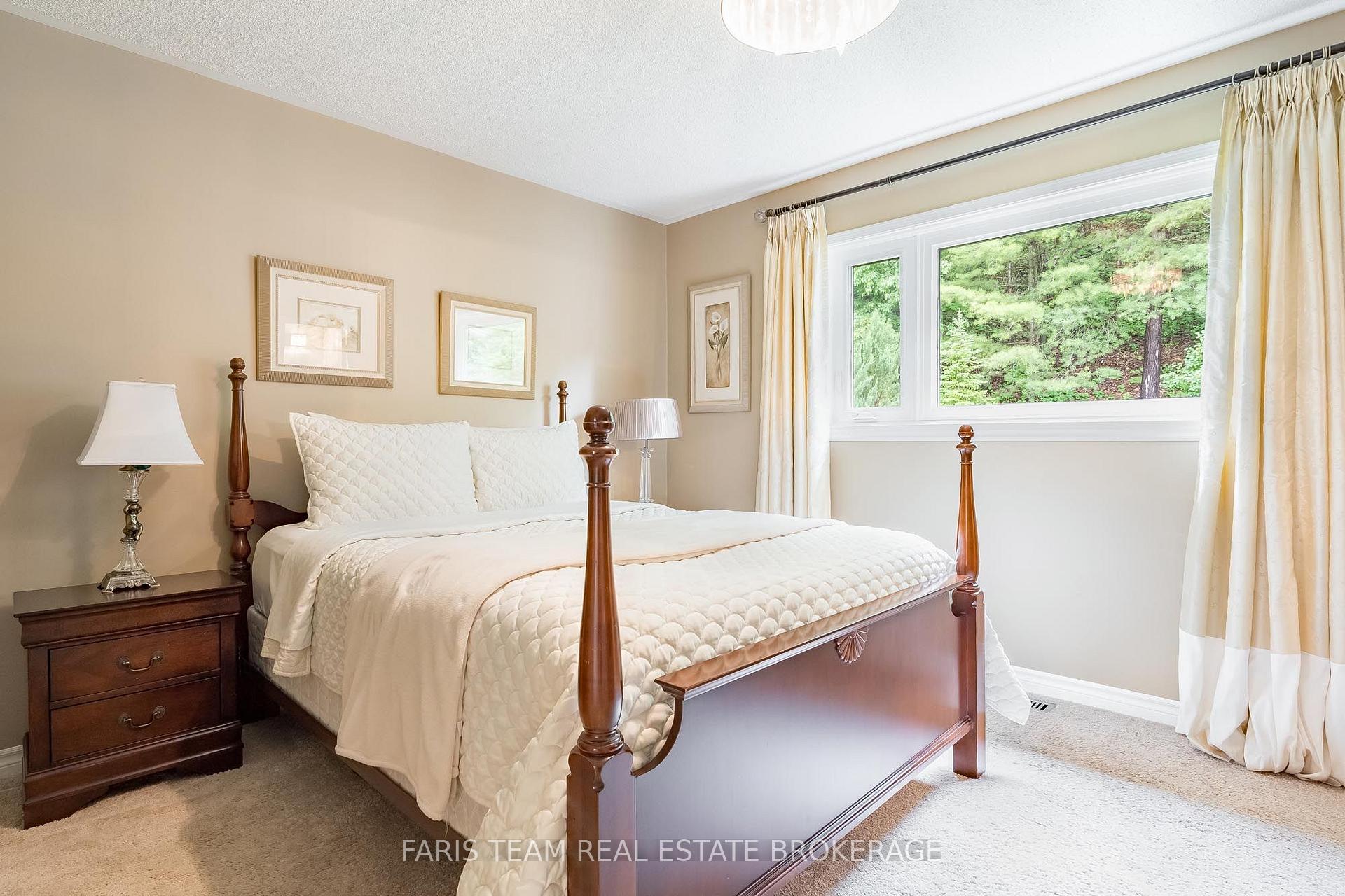 Photo 17 of 1 Rigby Drive, Wasaga Beach — HOMEH