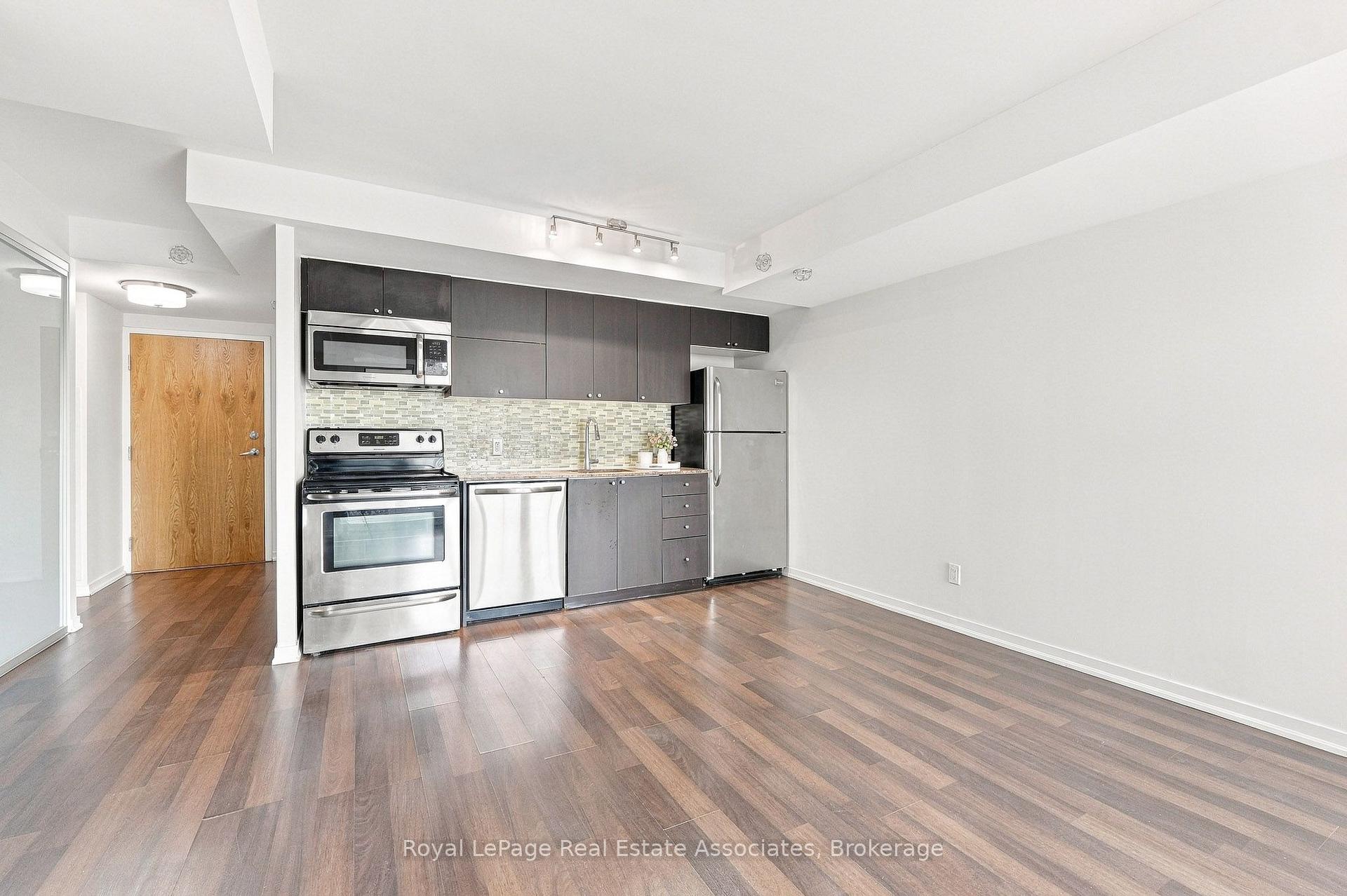 Photo 5 of Unit 416, 20 Joe Shuster Way, Toronto, South Parkdale — HOMEH