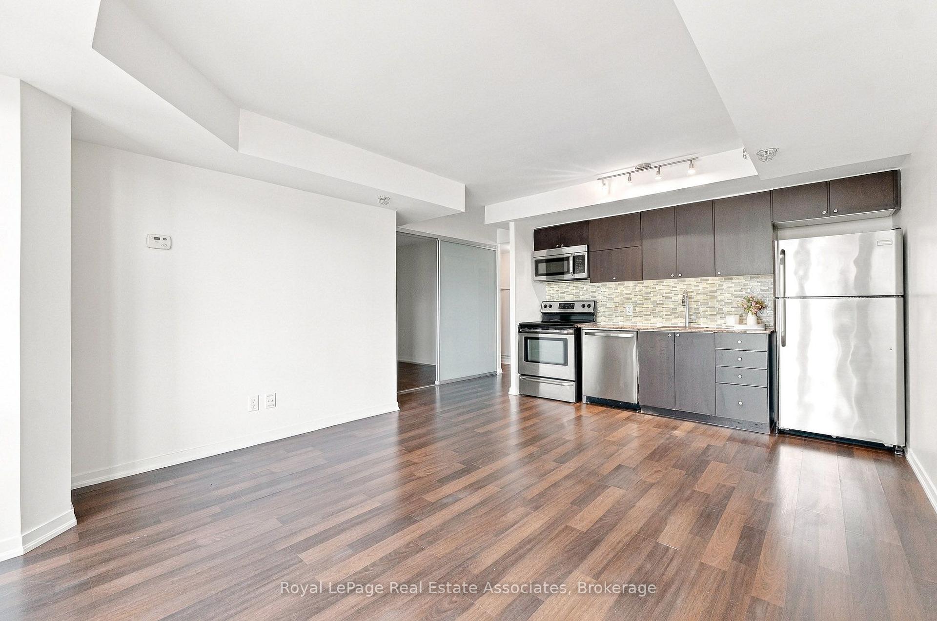 Photo 13 of Unit 416, 20 Joe Shuster Way, Toronto, South Parkdale — HOMEH