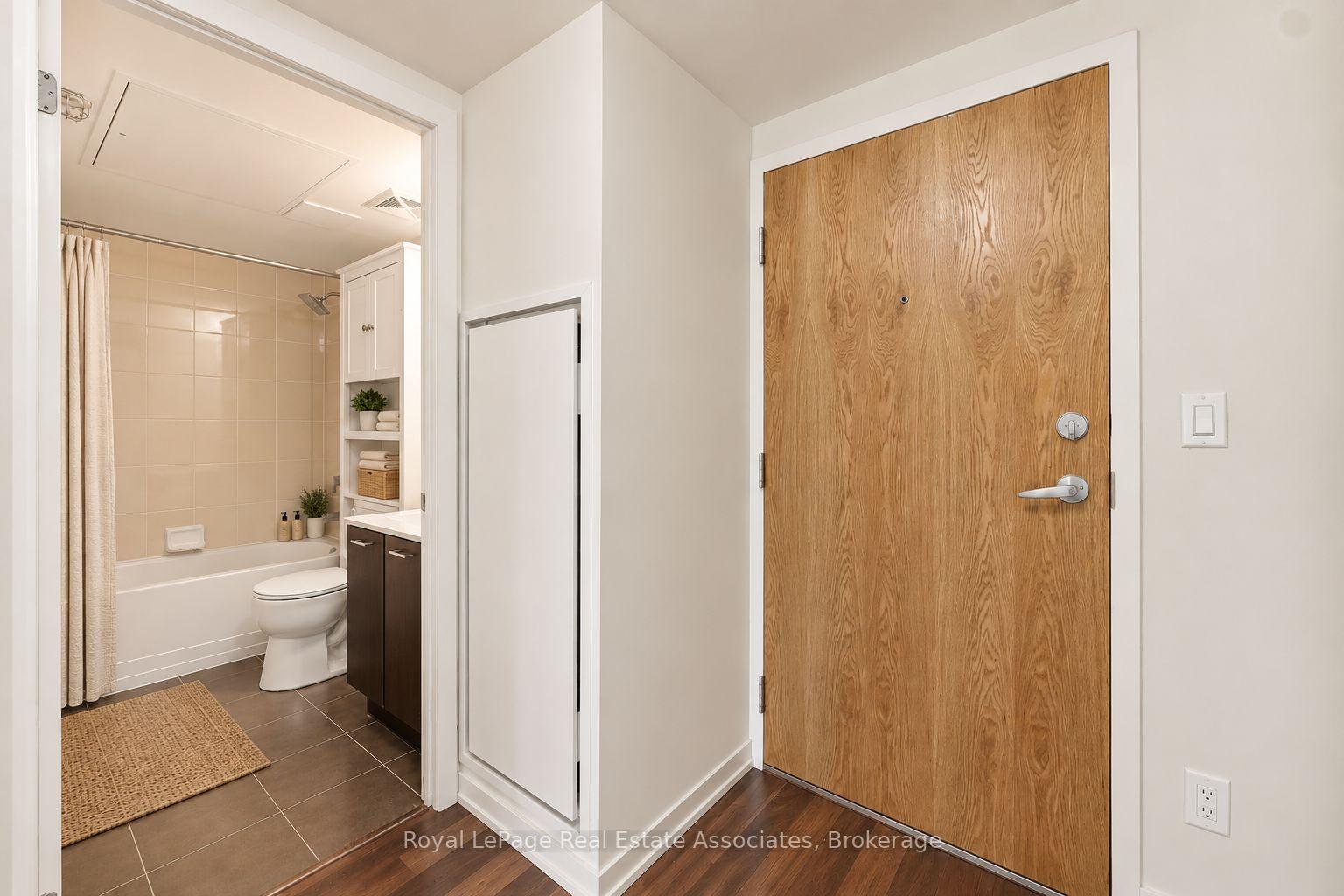 Photo 26 of Unit 416, 20 Joe Shuster Way, Toronto, South Parkdale — HOMEH