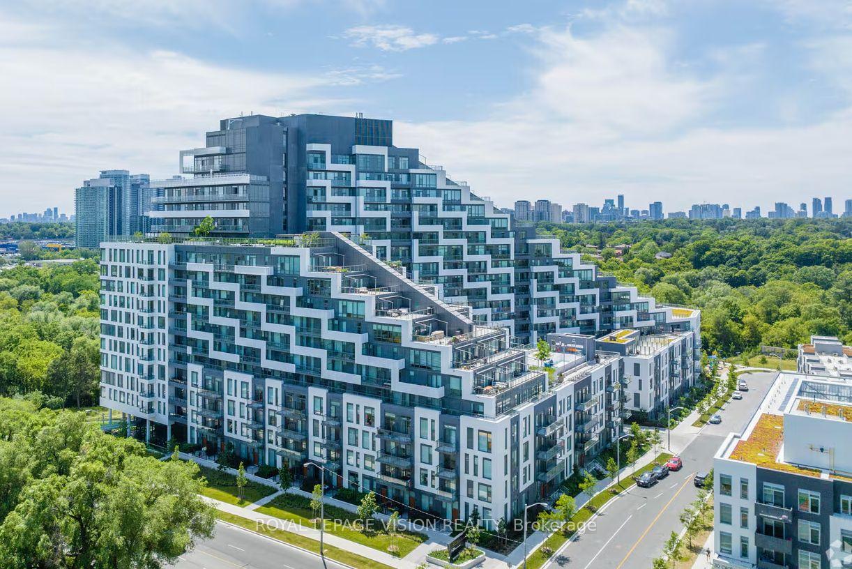 Photo 1 of Unit 555, 25 Adra Grado Way, North York, Bayview Village — HOMEH