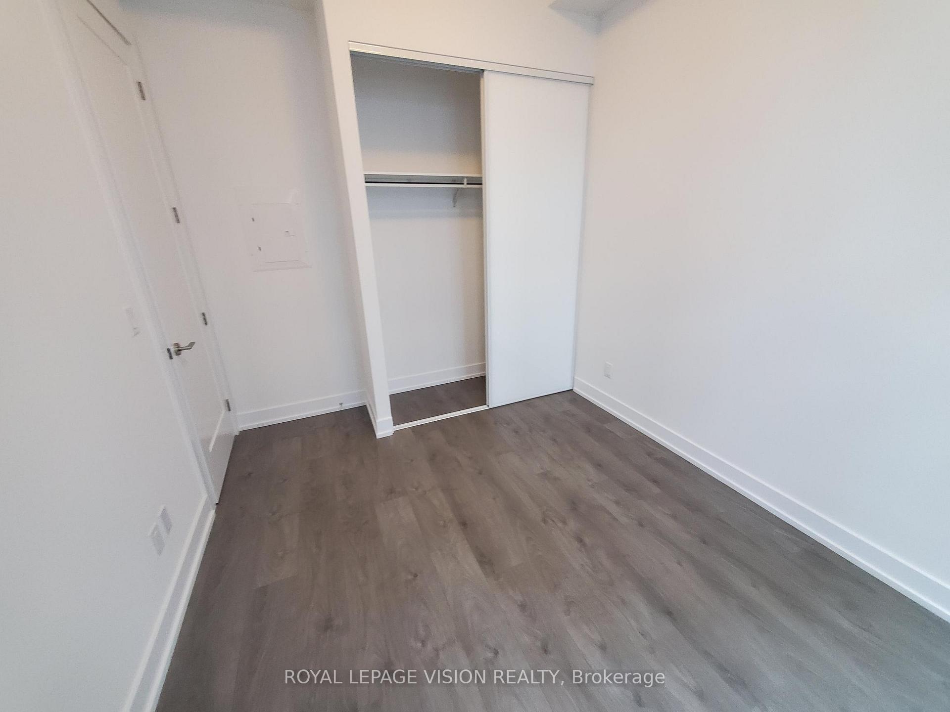 Photo 9 of Unit 555, 25 Adra Grado Way, North York, Bayview Village — HOMEH
