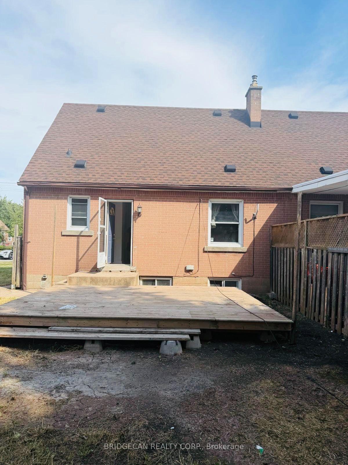 Photo 8 of 64 Eastvale Place, Hamilton, McQuesten — HOMEH