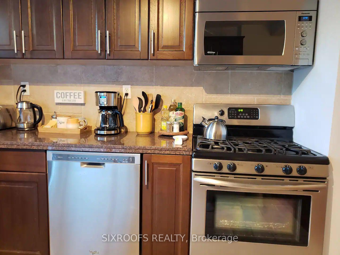 Photo 5 of 29 Dunkirk Road, Toronto, Danforth Village-East York — HOMEH
